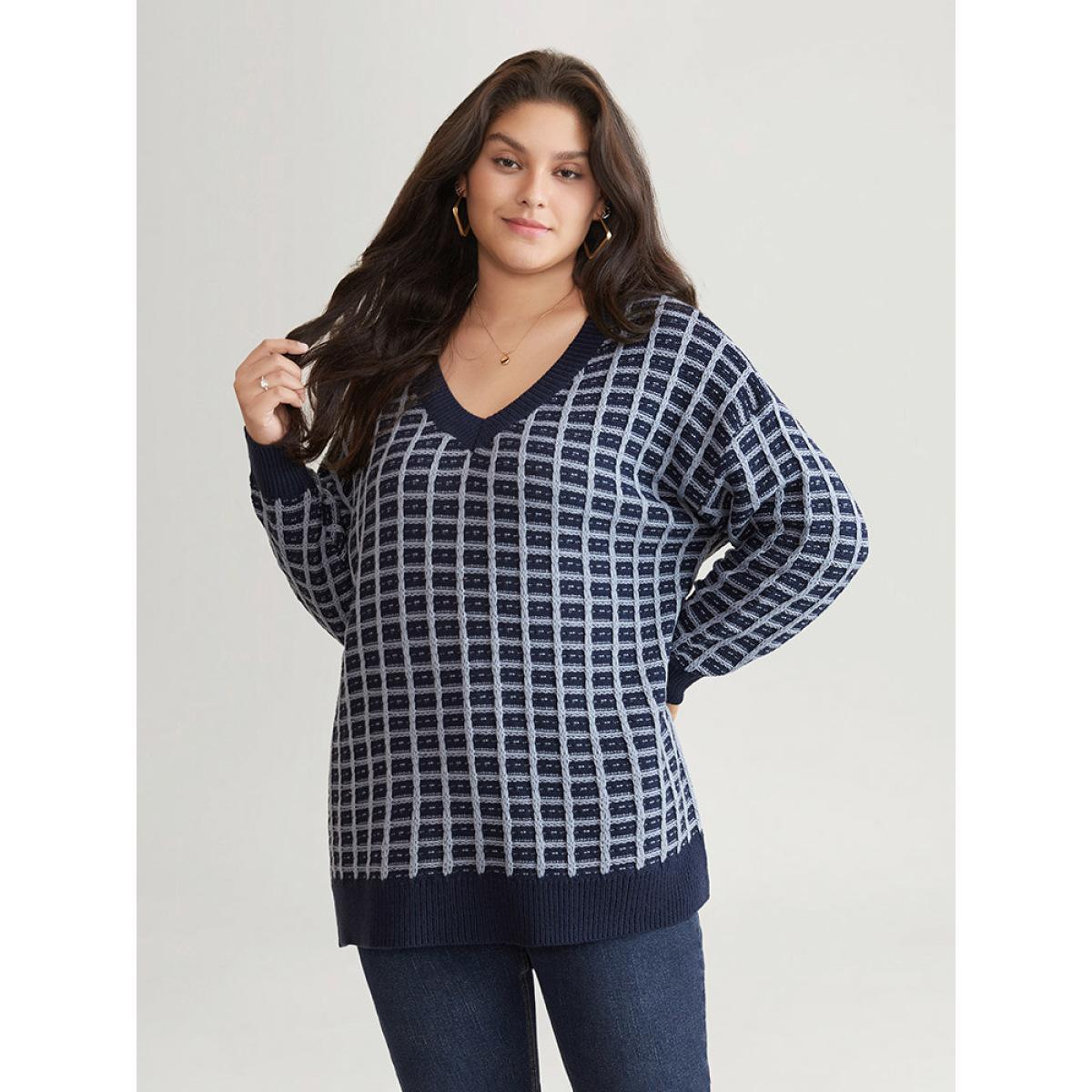 Plus Size Gingham Plisse V Neck Elastic Cuffs Pullover Midnight Women Casual Loose Long Sleeve V-neck Dailywear Pullovers BloomChic 22-24/3X Product Image