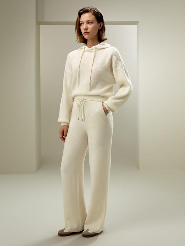 Eshe 2-in-1 Cashmere Detachable Hoodie Product Image