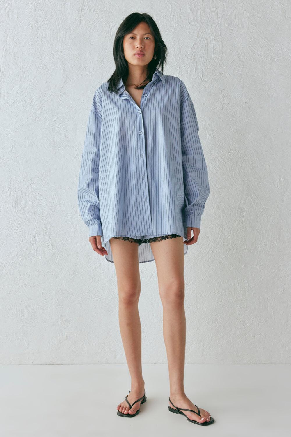 Ava Shorts Blue Stripe Product Image