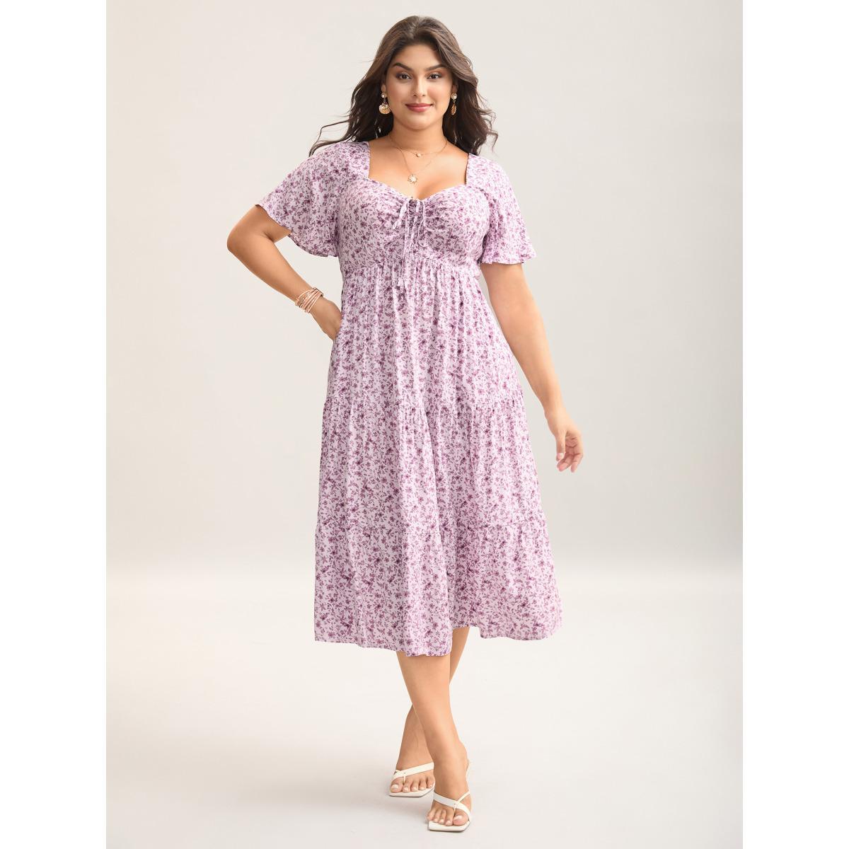 Plus Size Ditsy Floral Sweetheart Drawstring Pocket Tiered Dress Lavender Women Elegant Non V-neck Short sleeve Curvy Midi Dress BloomChic 28/5X Product Image