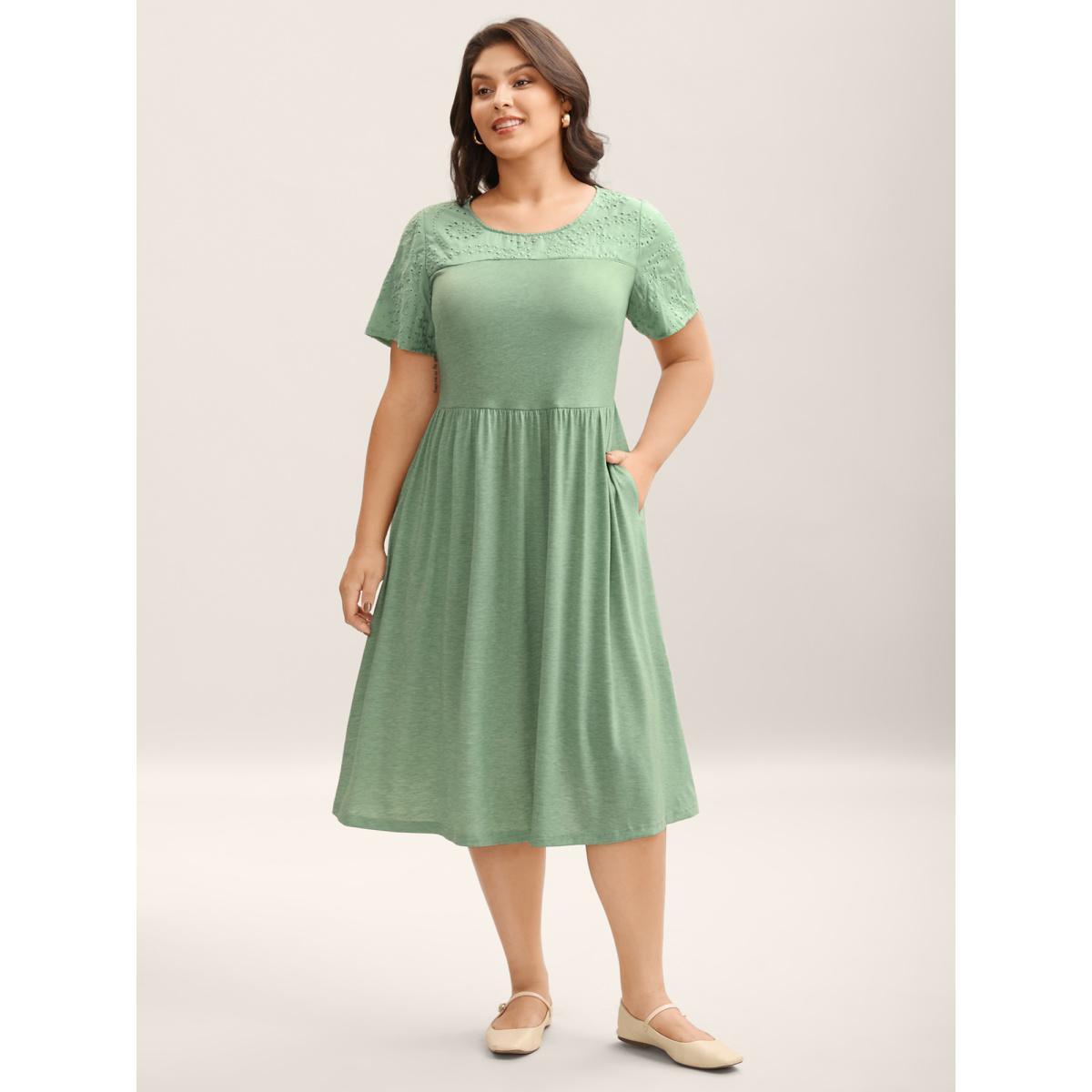 Plus Size Stretchy Sheer Textured Spliced Midi Dress Greenbean Women Knit Dresses Bloomchic 18-20/2X Product Image