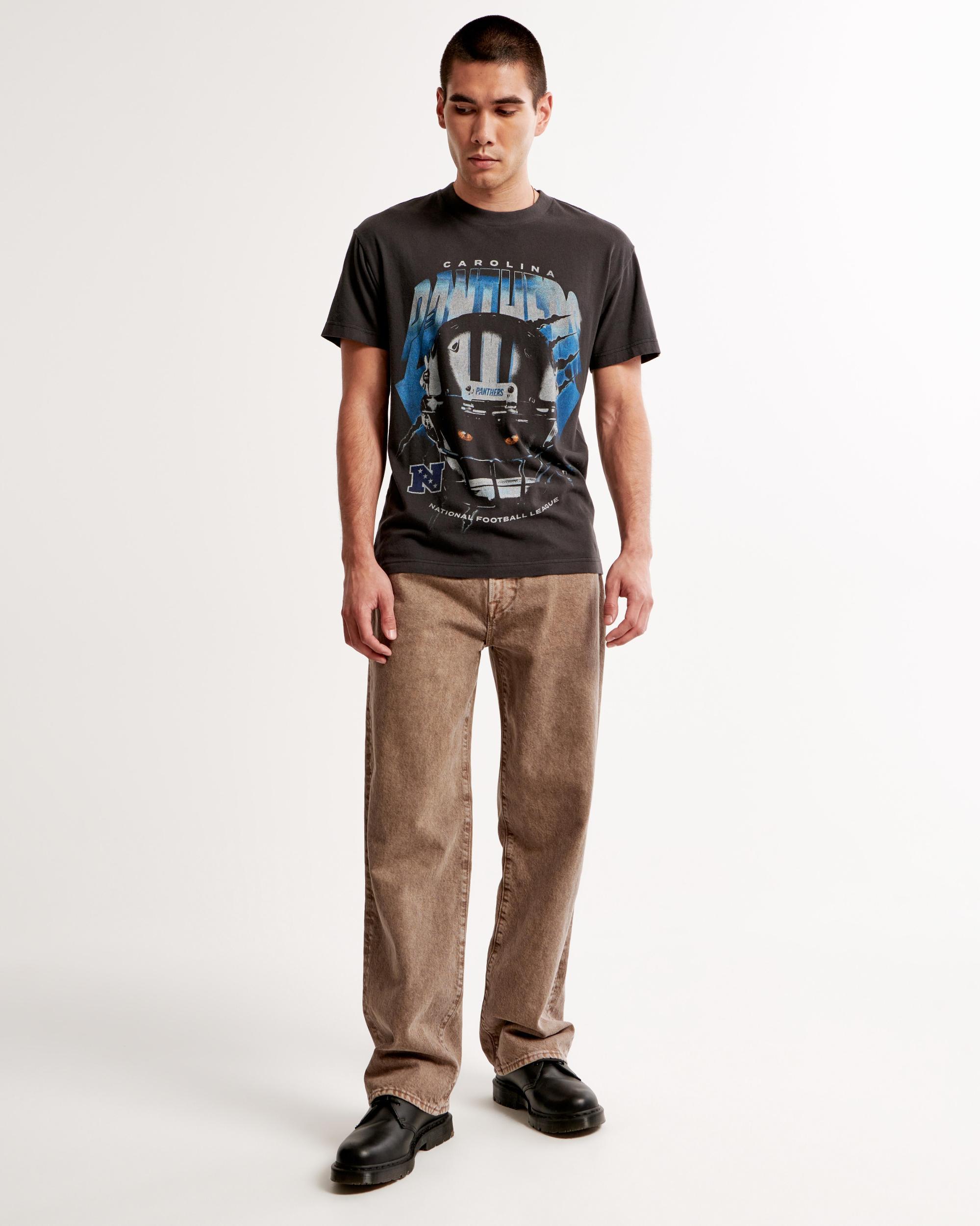 Tampa Bay Buccaneers Graphic Tee Product Image