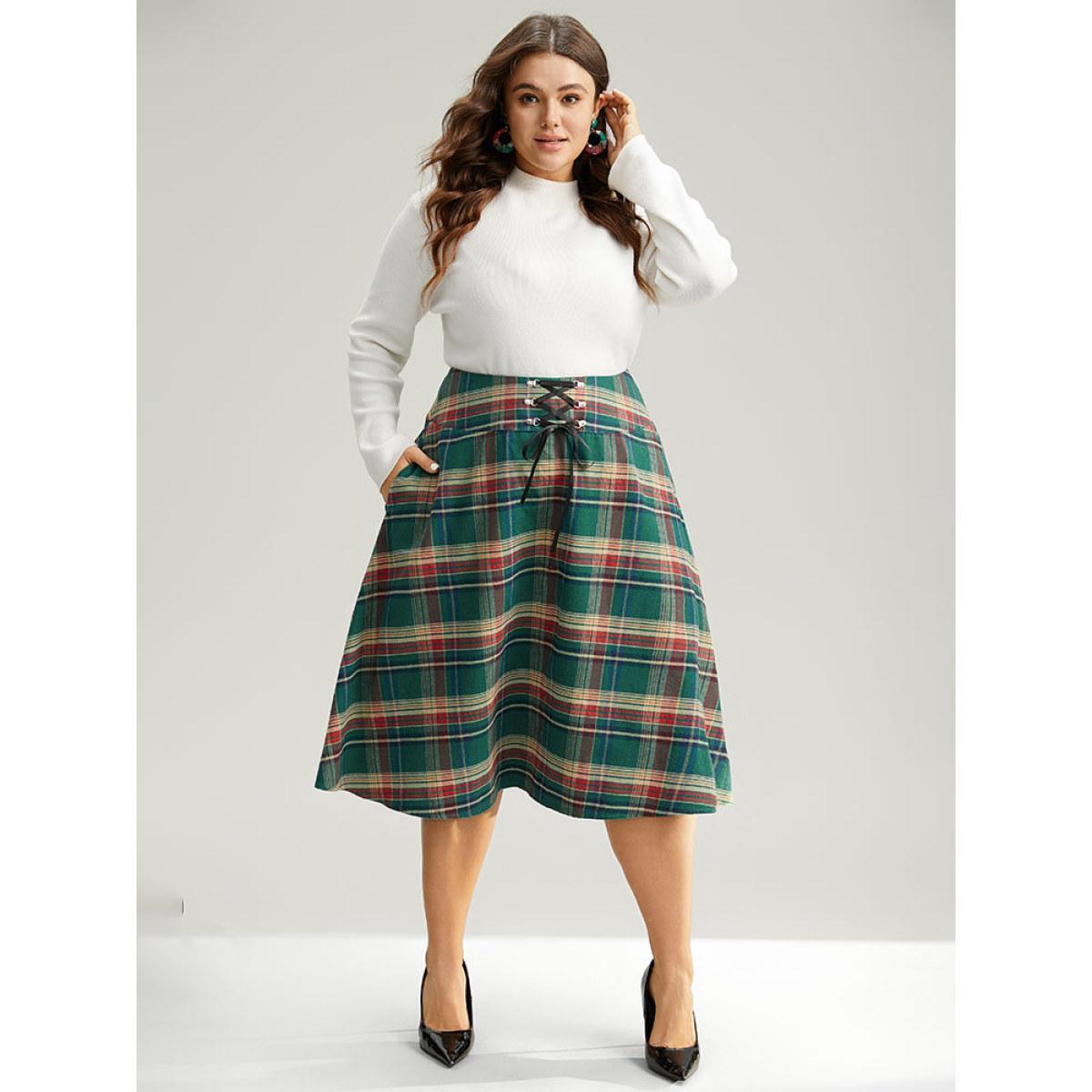 Plus Size Plaid Lace Up Pocket Cropped Skirt Women DarkGreen Party Style accents No stretch Pocket Festival-Christmas Skirts BloomChic 28/5X Product Image