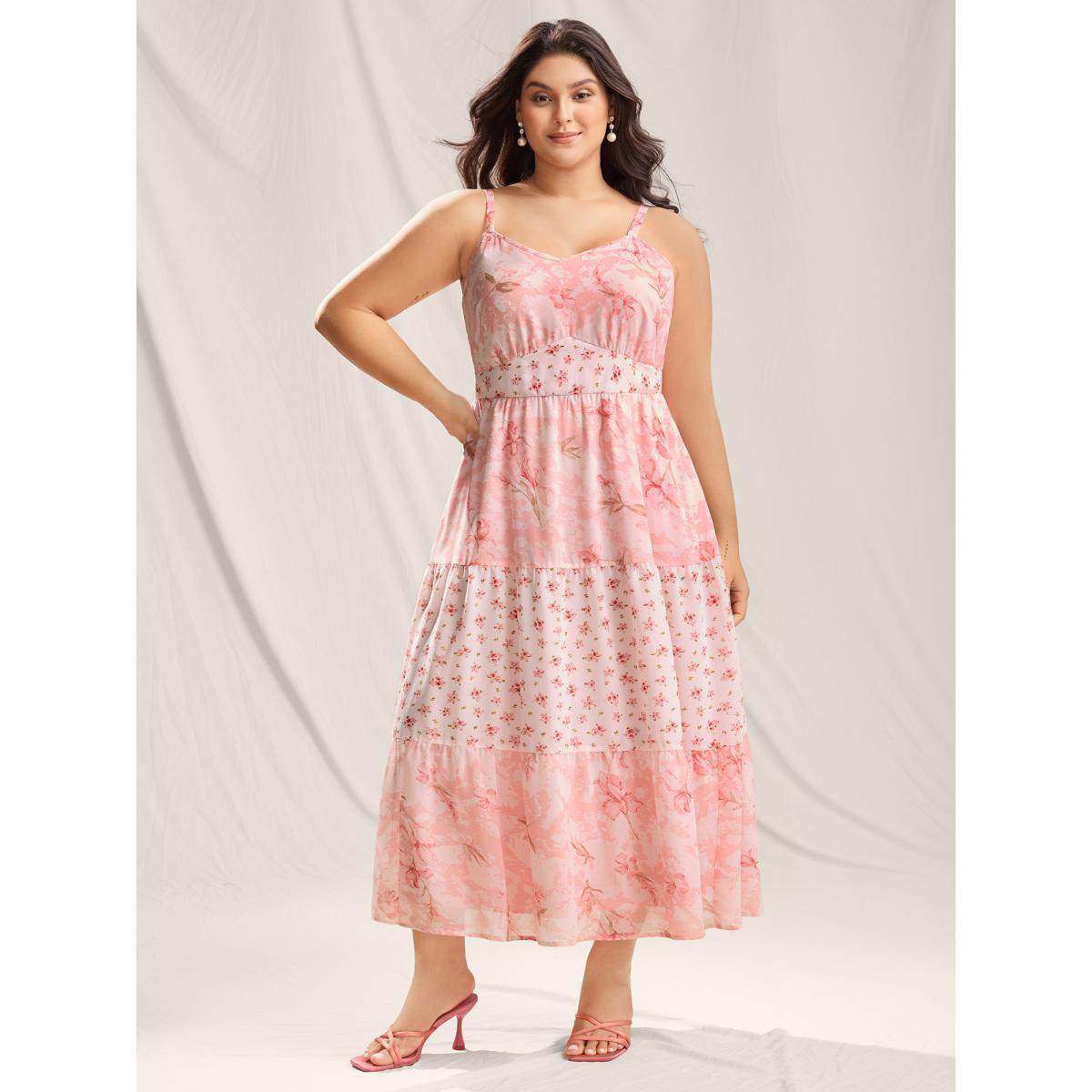 Plus Size Breezy Floral Print Spliced Maxi Dress Lightpink Women Heart neckline Sleeveless Curvy BloomChic 12/L Product Image