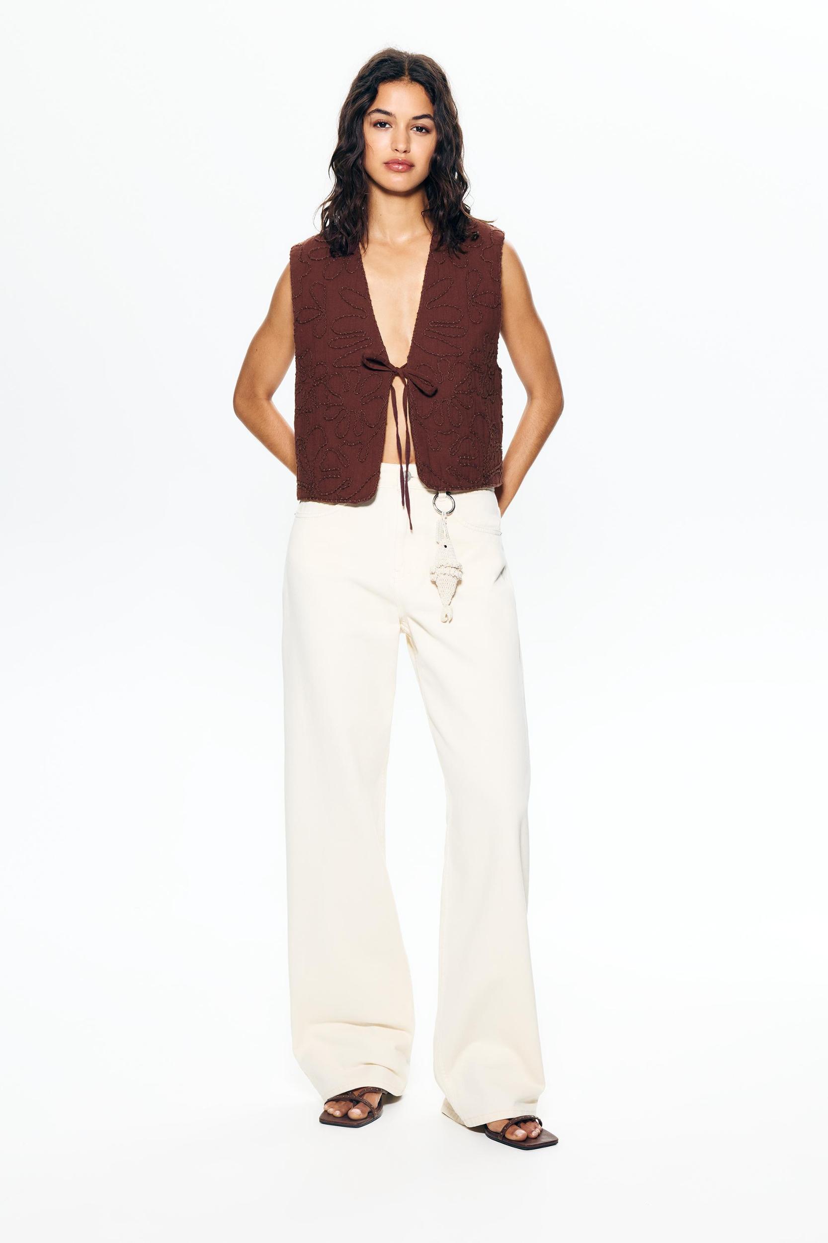 Floral puffer vest Product Image