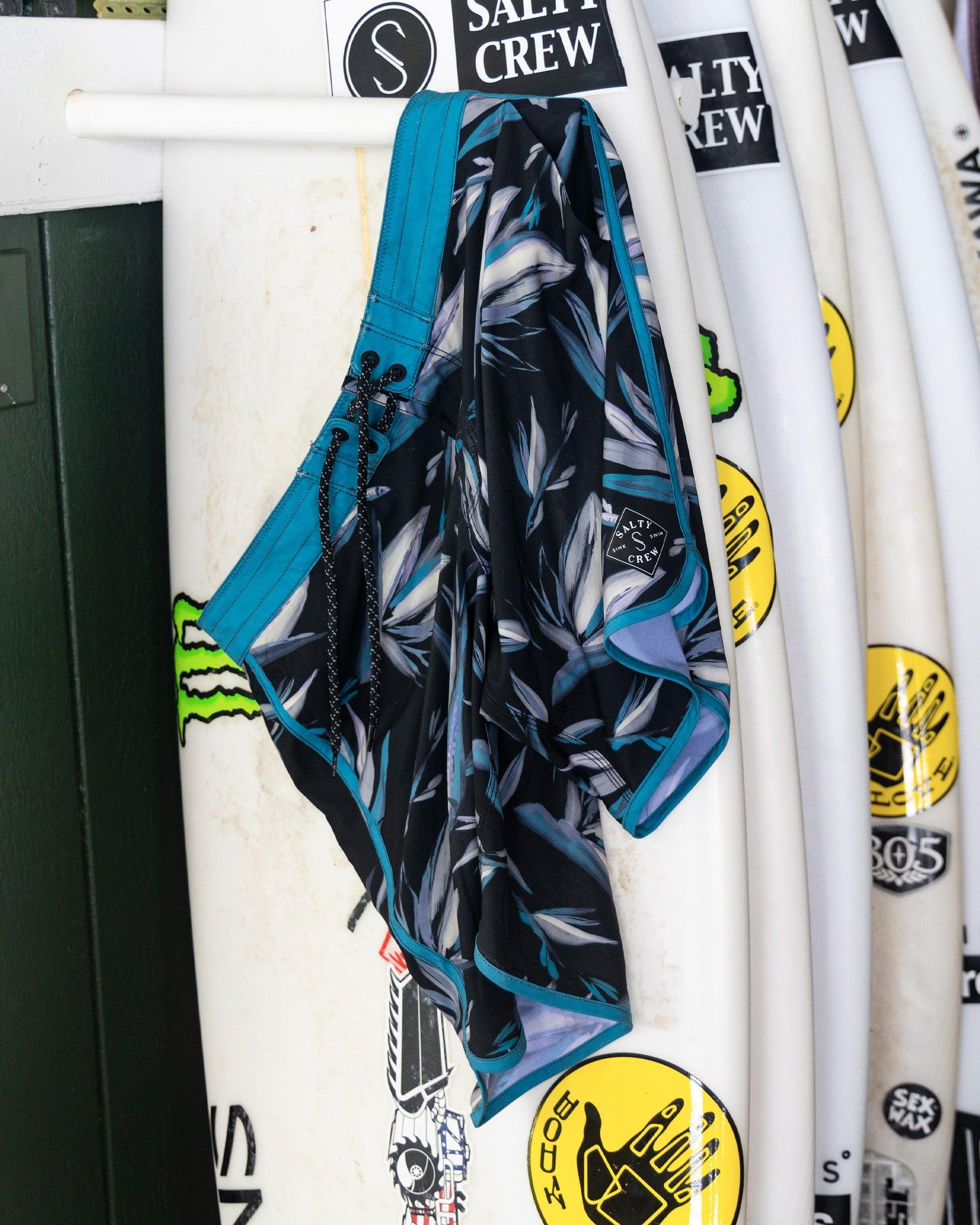 Breaker Boardshort - Black Blue Male Product Image