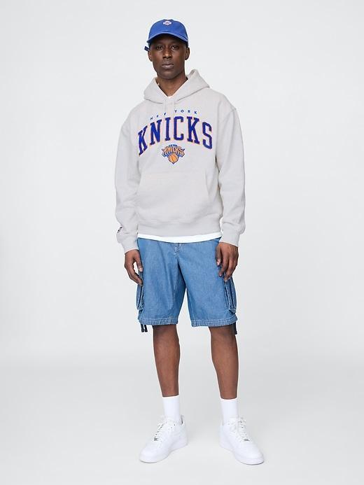 NBA New York Knicks Logo Heavyweight Hoodie Product Image