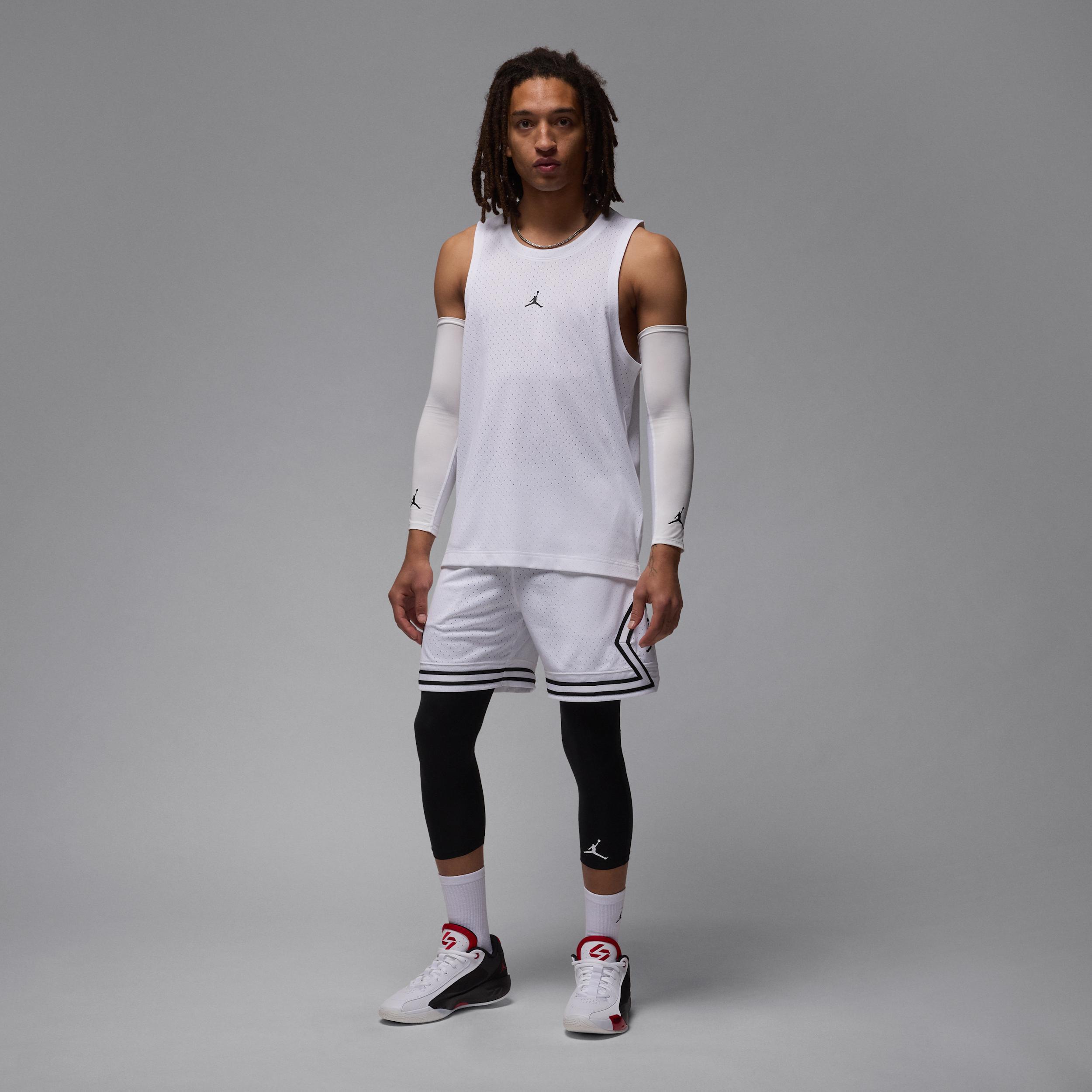 Nike Men's Luka .77 "Bloodline" Basketball Shoes Product Image