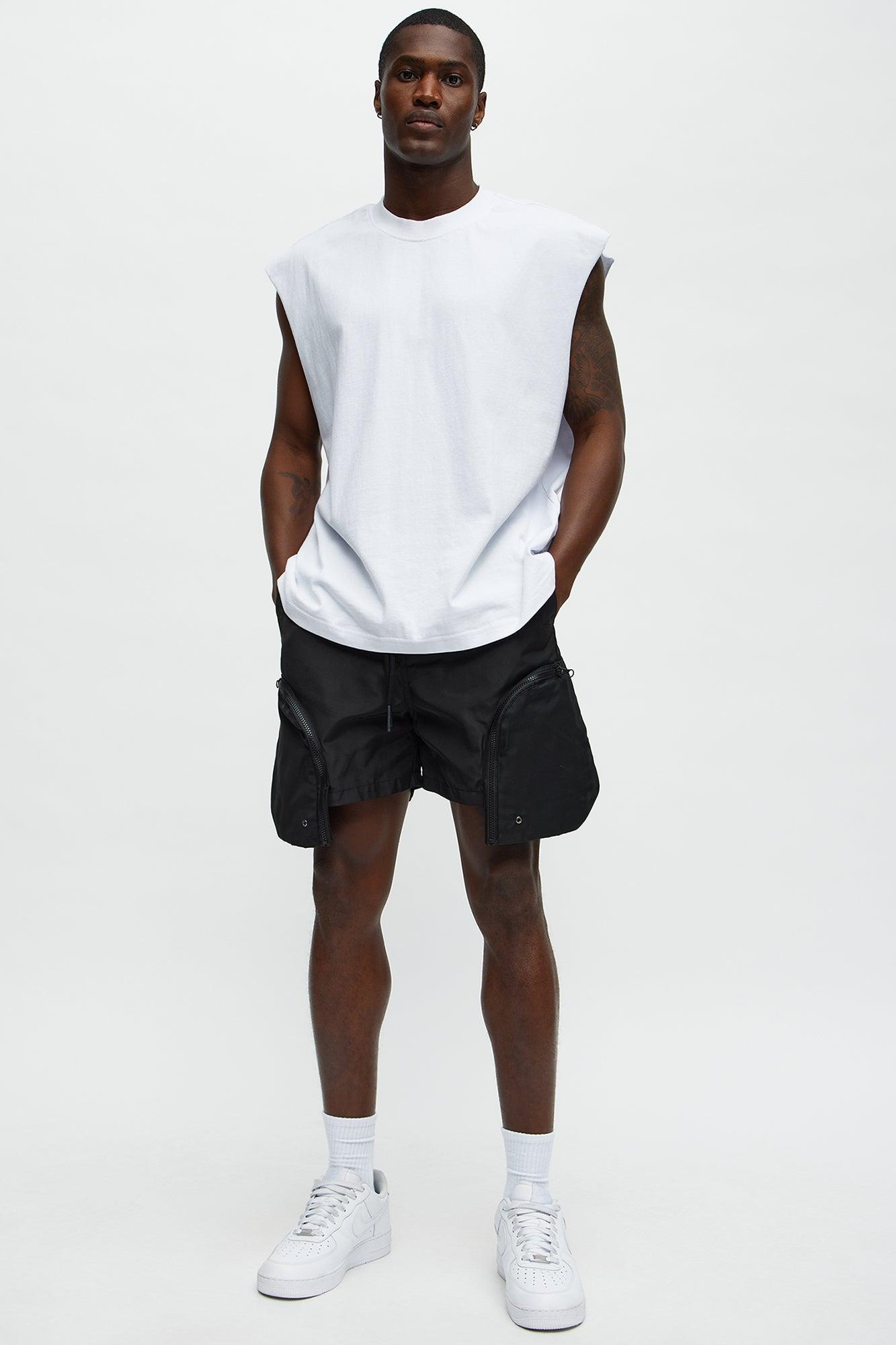 Cargo Pockets Relaxed Drawstring Shorts - Black Product Image