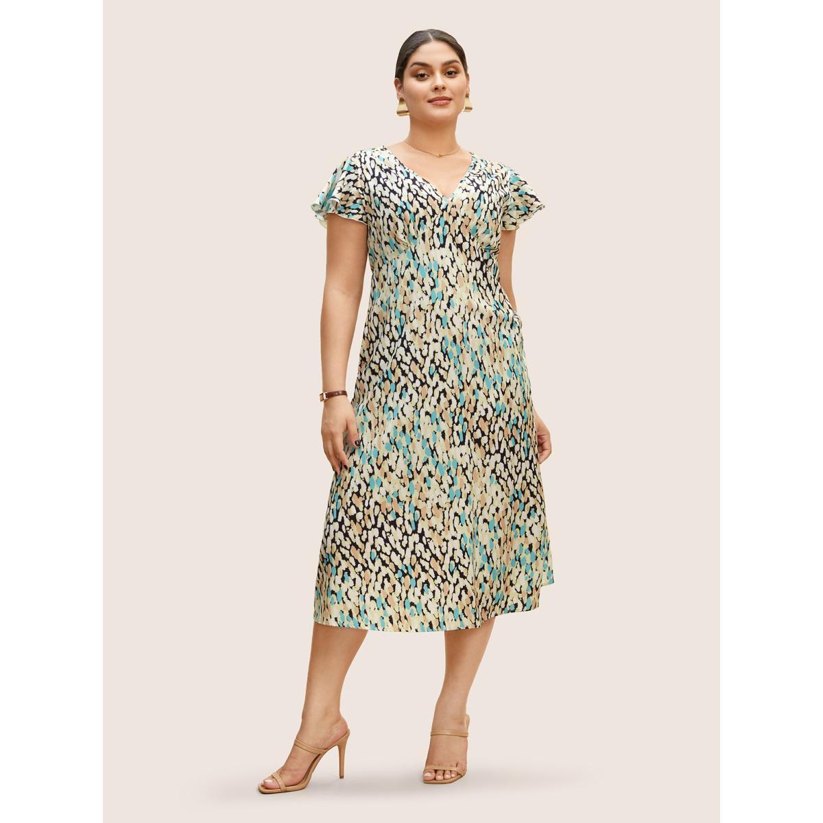Plus Size V Neck Allover Print Ruffle Cap Sleeve Dress LightBlue Women At the Office Ruffles V-neck Cap Sleeve Curvy BloomChic 14-16/1X Product Image