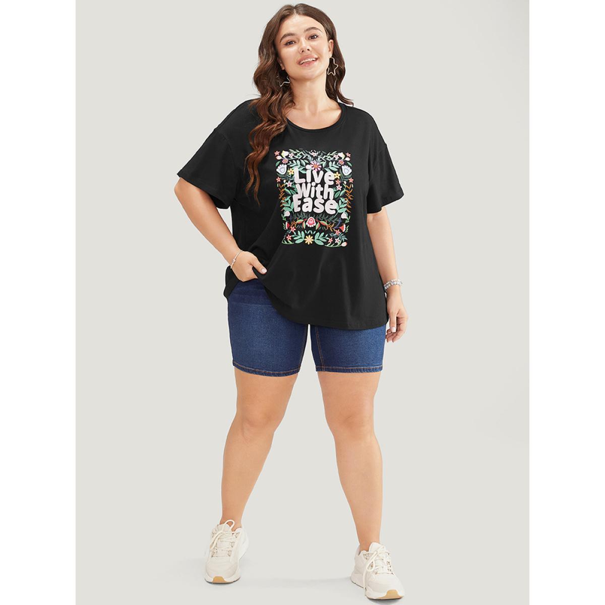 Plus Size Floral & Slogan Print Slightly Stretchy Casual T-shirt Black Women Casual Plain Natural Flowers Dailywear T-shirts BloomChic 10/M Product Image
