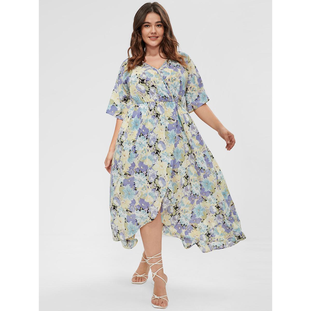 Plus Size Floral Split Pocket Button Detail Wrap Maxi Dress Purple Women Dating Wrap V-neck Short sleeve Curvy Midi Dress BloomChic 18-20/2X Product Image