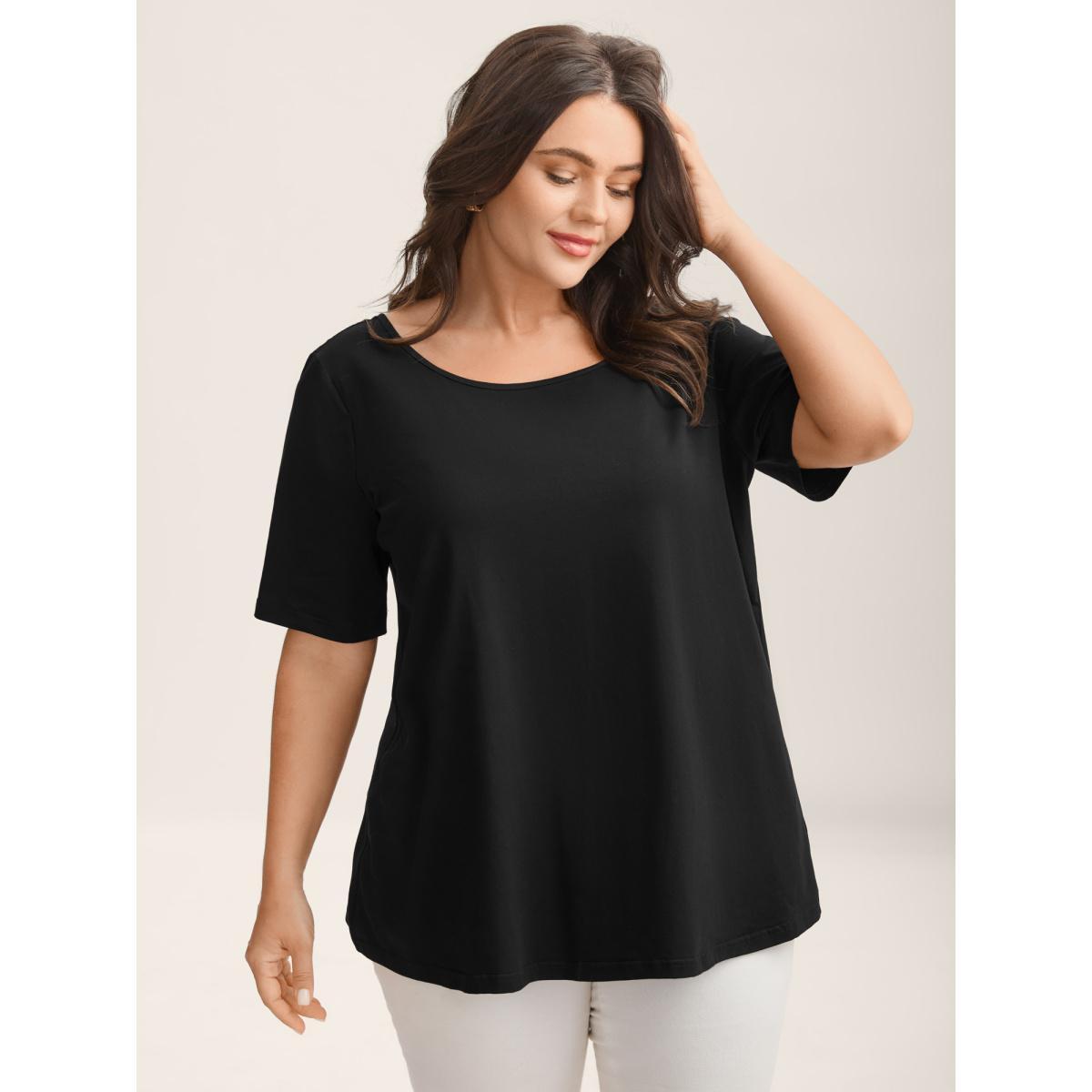 Plus Size Cotton Backless Pearl Chain Stretchy T-Shirt Black Women Backless Round Neck Everyday-Elegant T-shirts BloomChic 22-24/3X Product Image
