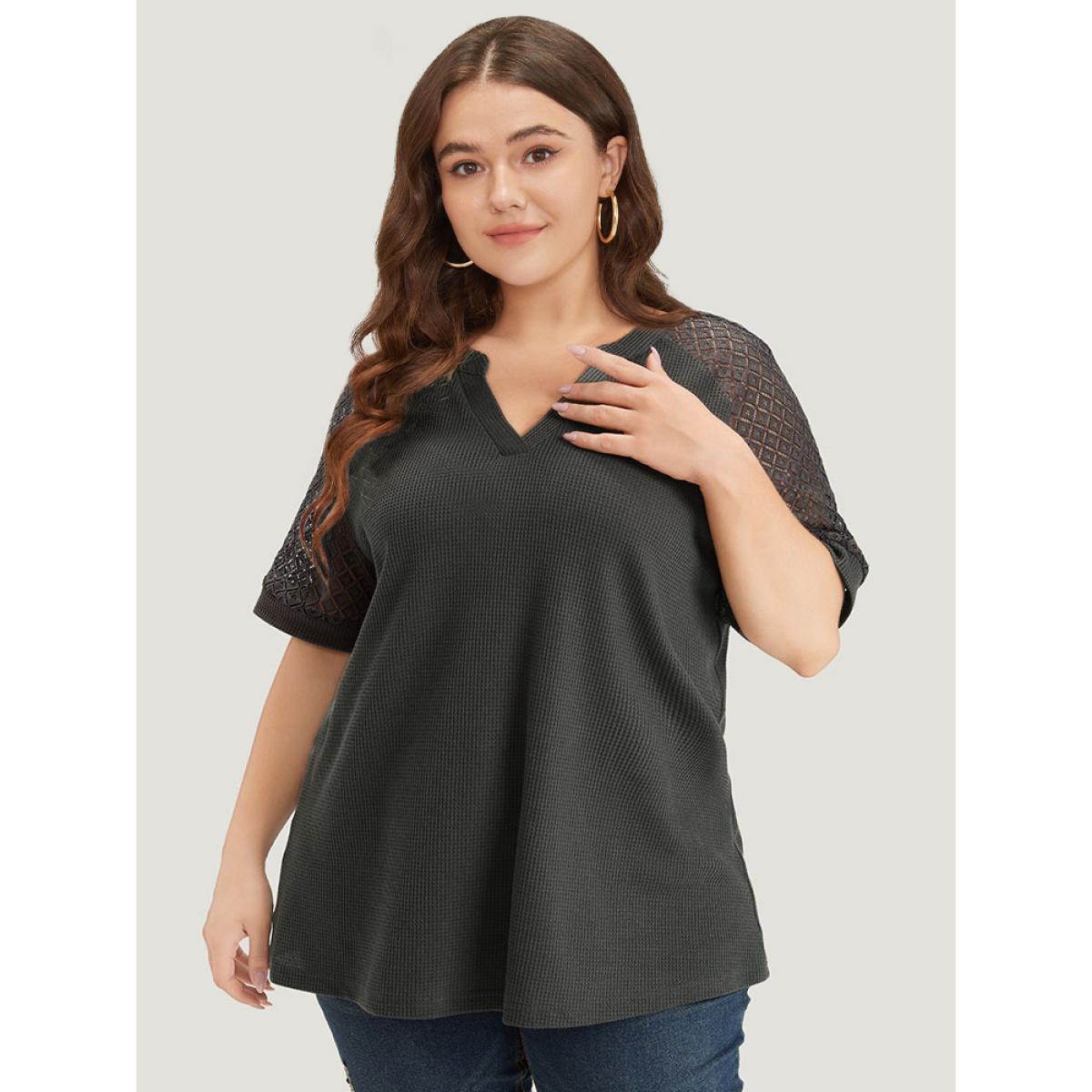 Plus Size Plain Notched Crochet Lace Raglan Sleeve T-shirt Gray Women Elegant Plain Plain Notched collar Dailywear T-shirts BloomChic 26/4X Product Image