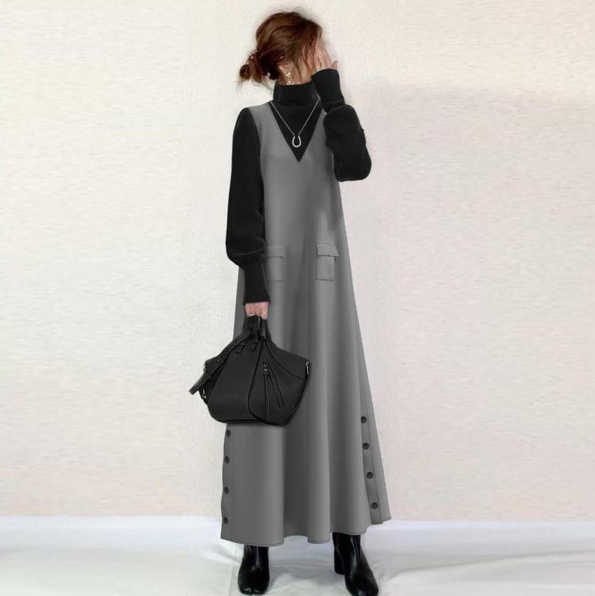 Long Sleeve Turtleneck Two Tone A-Line Maxi Dress Product Image