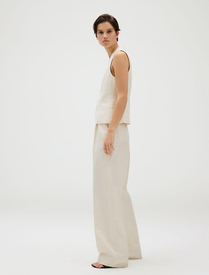 Linen Blend Pleated Pants Product Image
