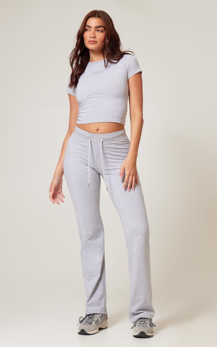PRETTYLITTLETHING Grey Marl Badge Longline Fitted T Shirt Product Image