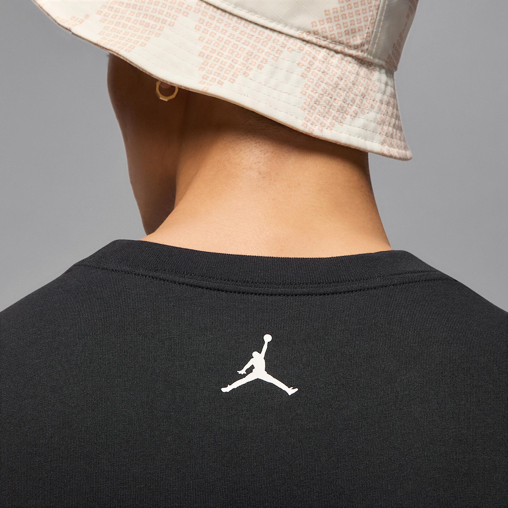Men's Jordan T-Shirt Product Image