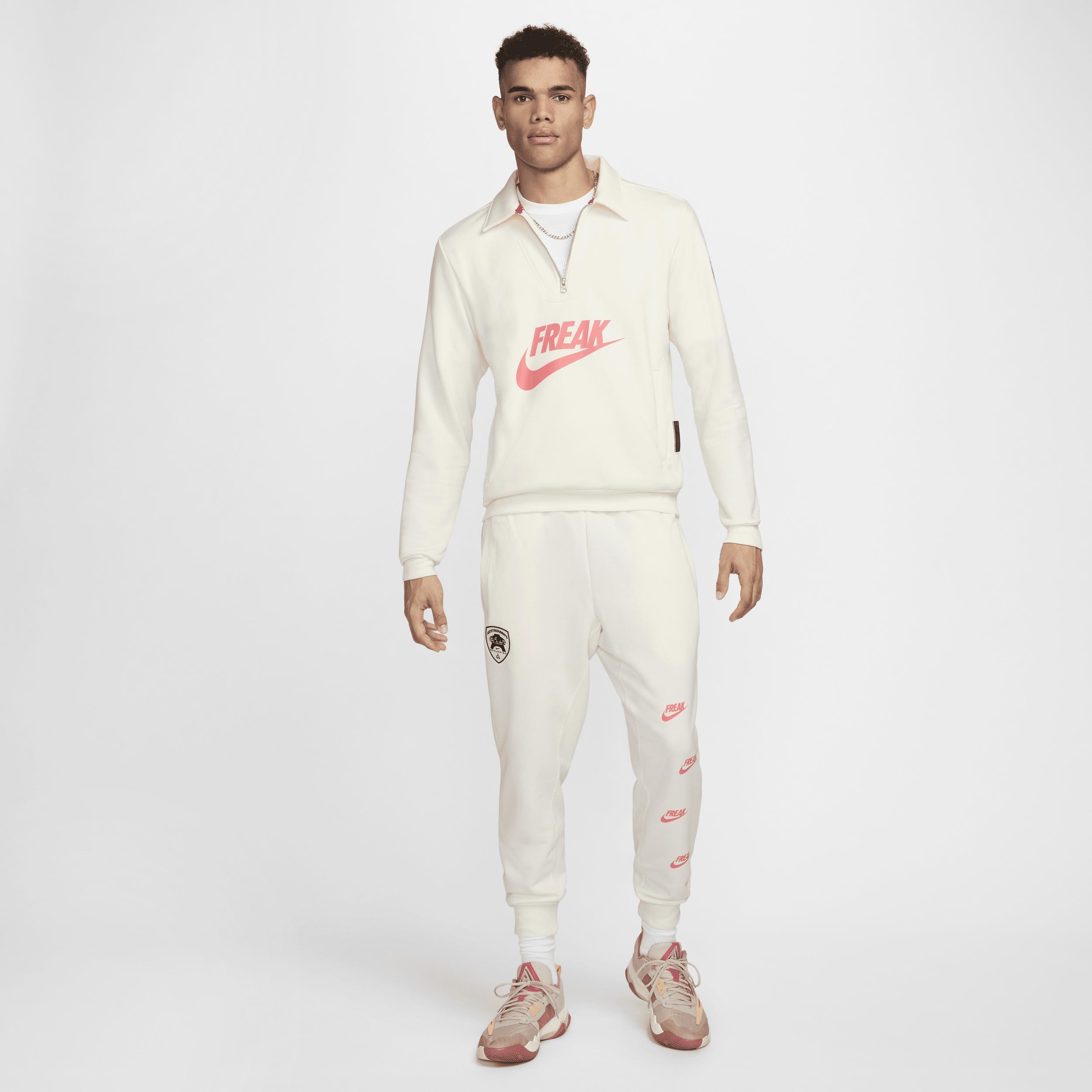 Giannis Standard Issue Men's 1/4-Zip Basketball Top Product Image