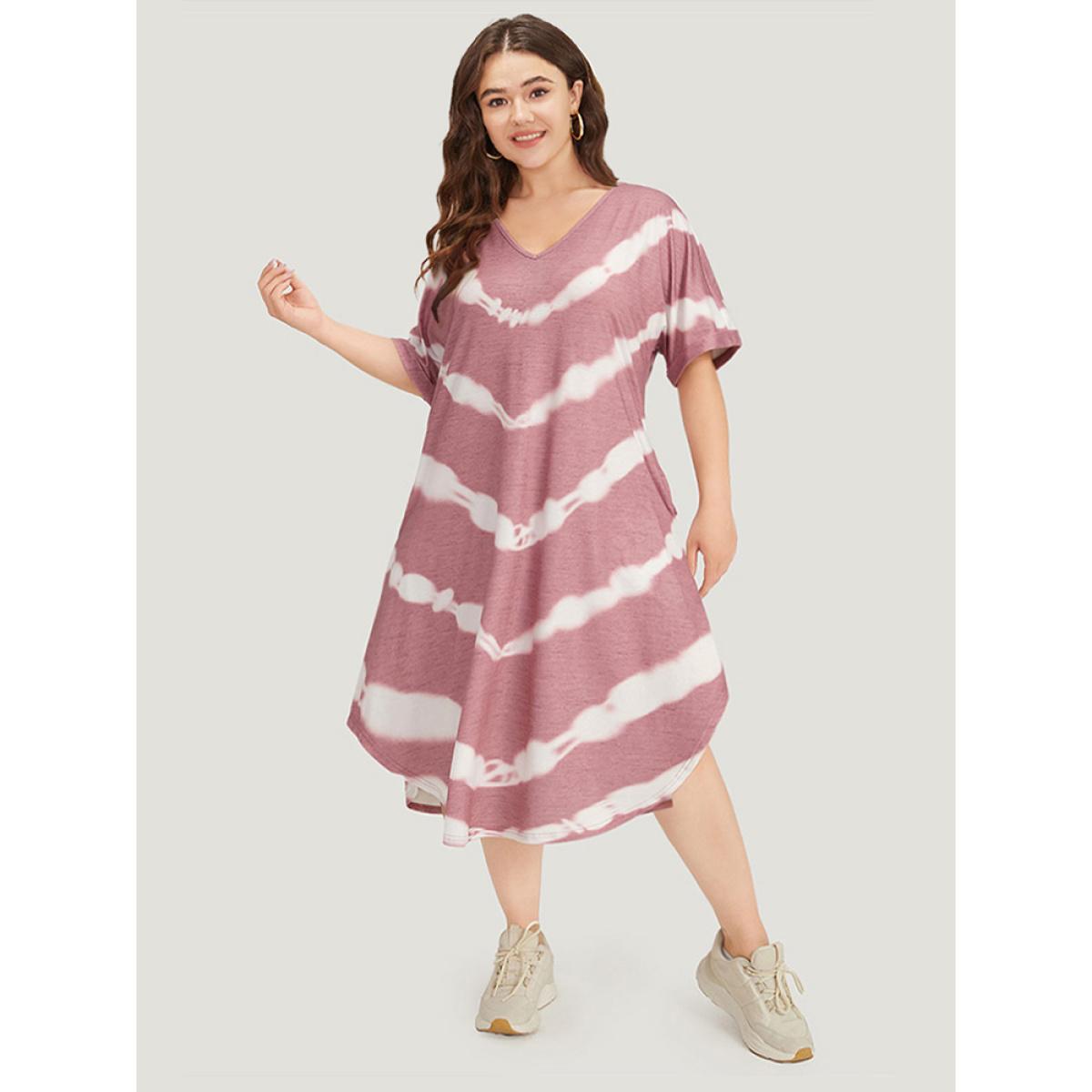 Plus Size Tie Dye Striped Two Tone V Neck Pocket Dress DustyPink Women Casual Tie Dye V-neck Short sleeve Curvy Midi Dress BloomChic 30/6X Product Image