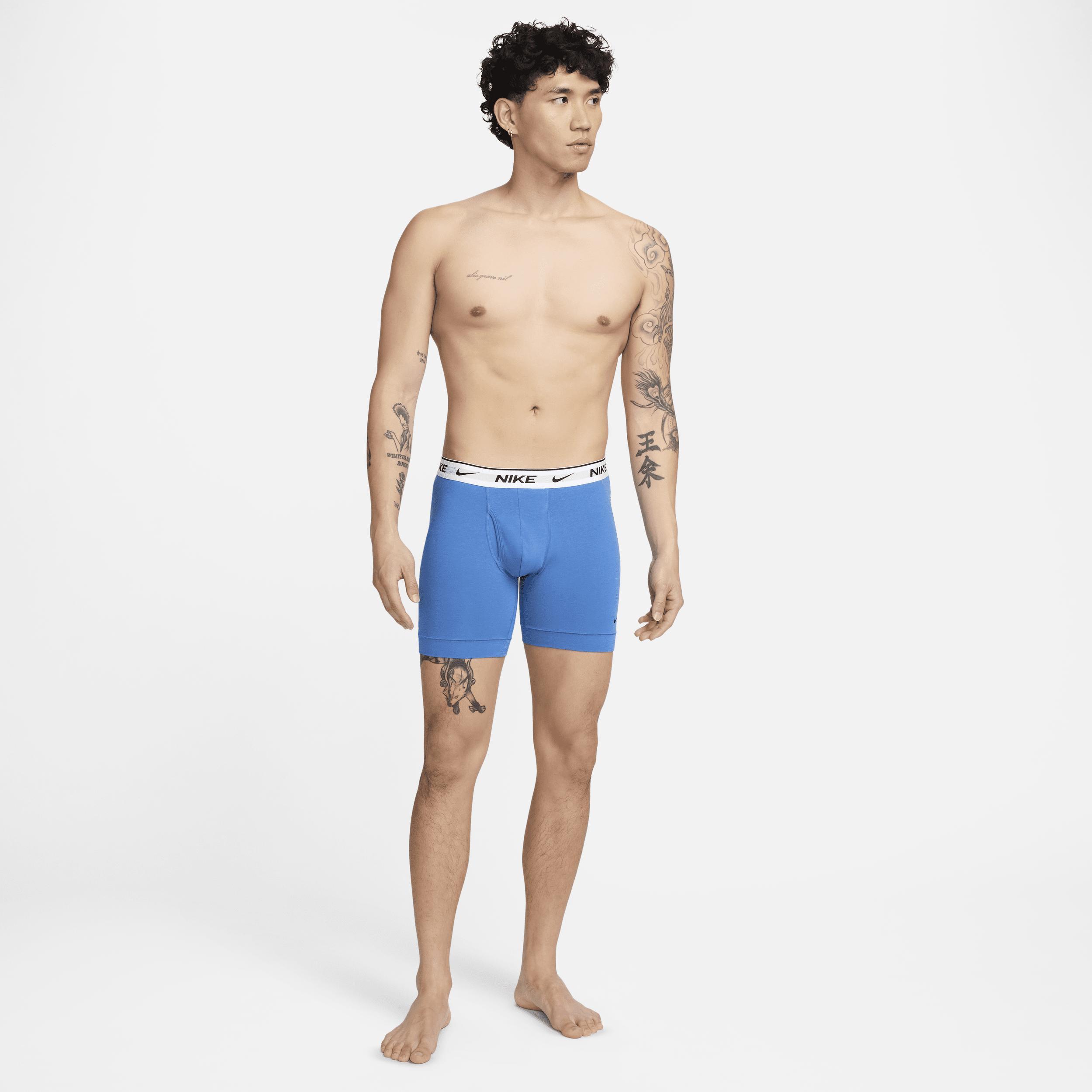 Nike Dri-FIT Essential Cotton Stretch Men's Boxer Briefs (3-Pack) Product Image
