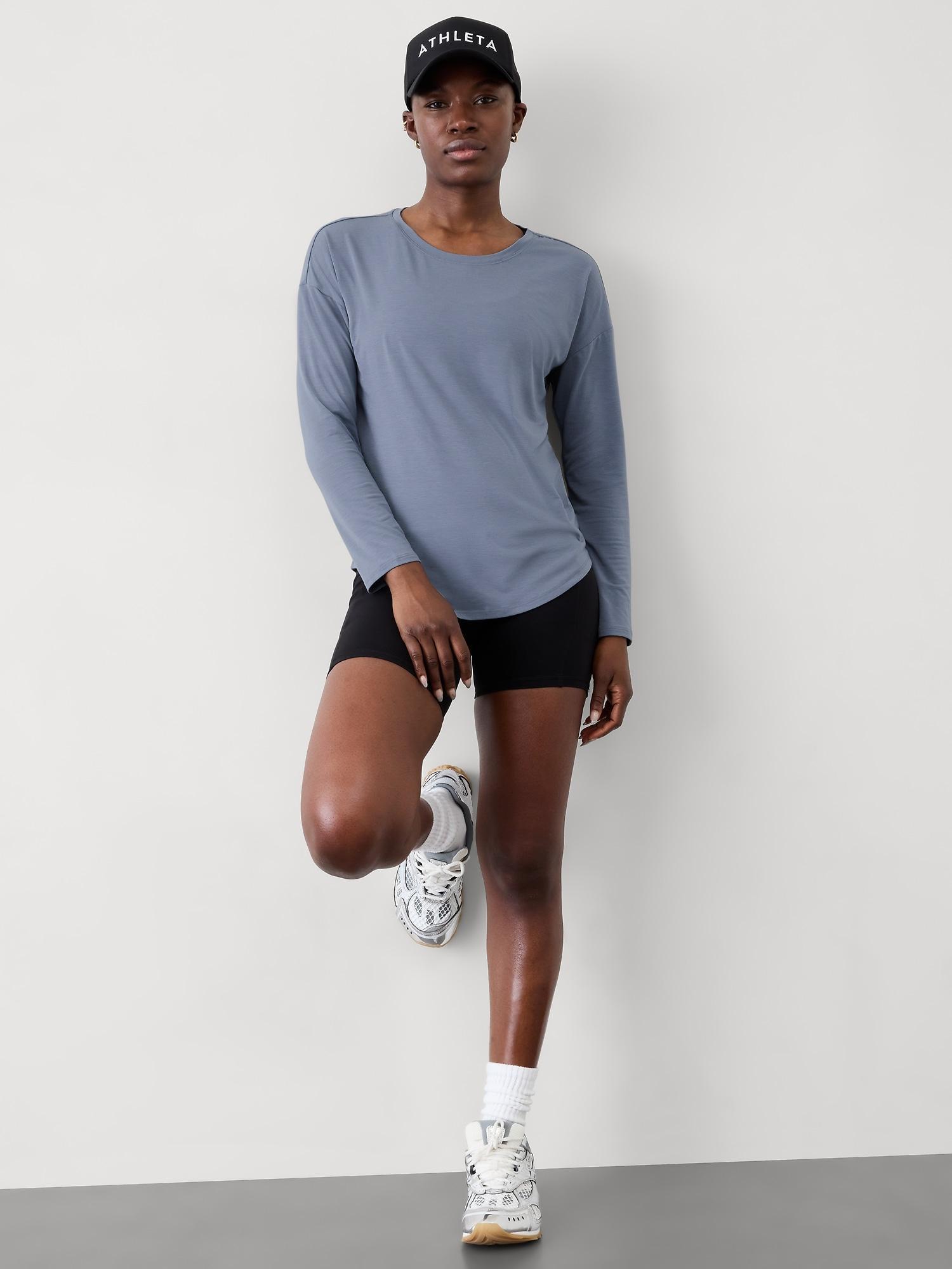 With Ease 2.0 Top Product Image