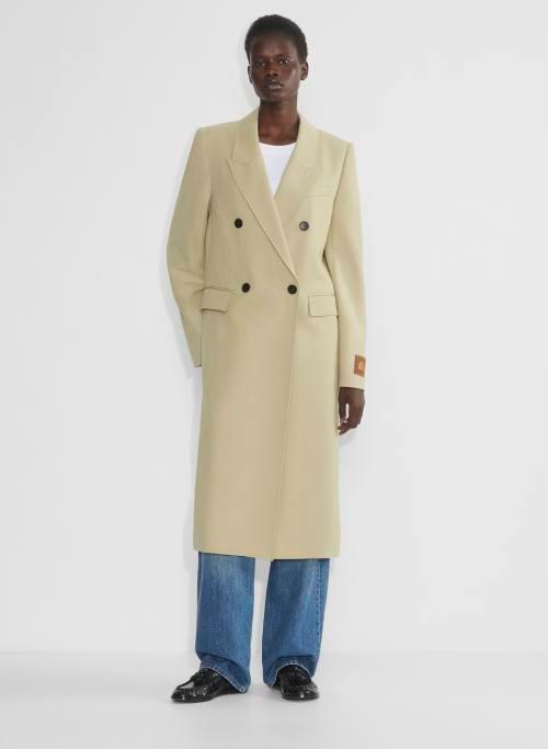 the constant™ coat Product Image