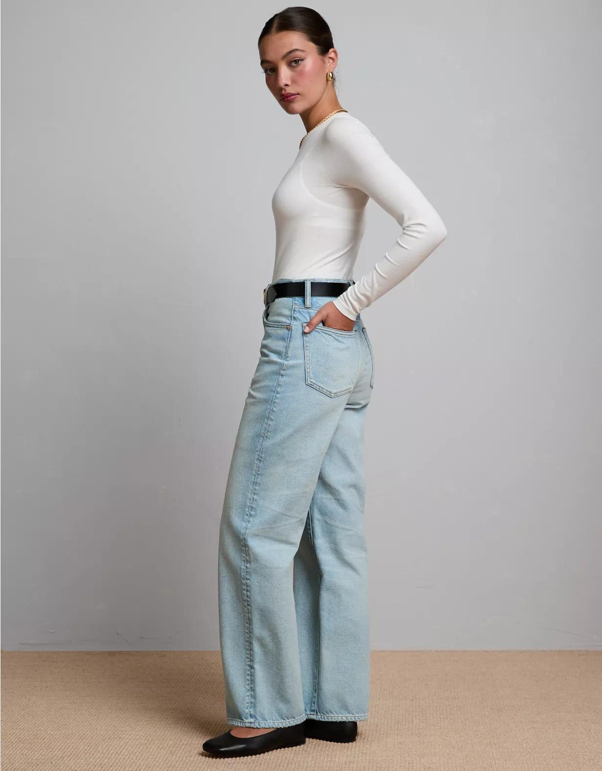 AE77 Premium Stovepipe Jean Product Image