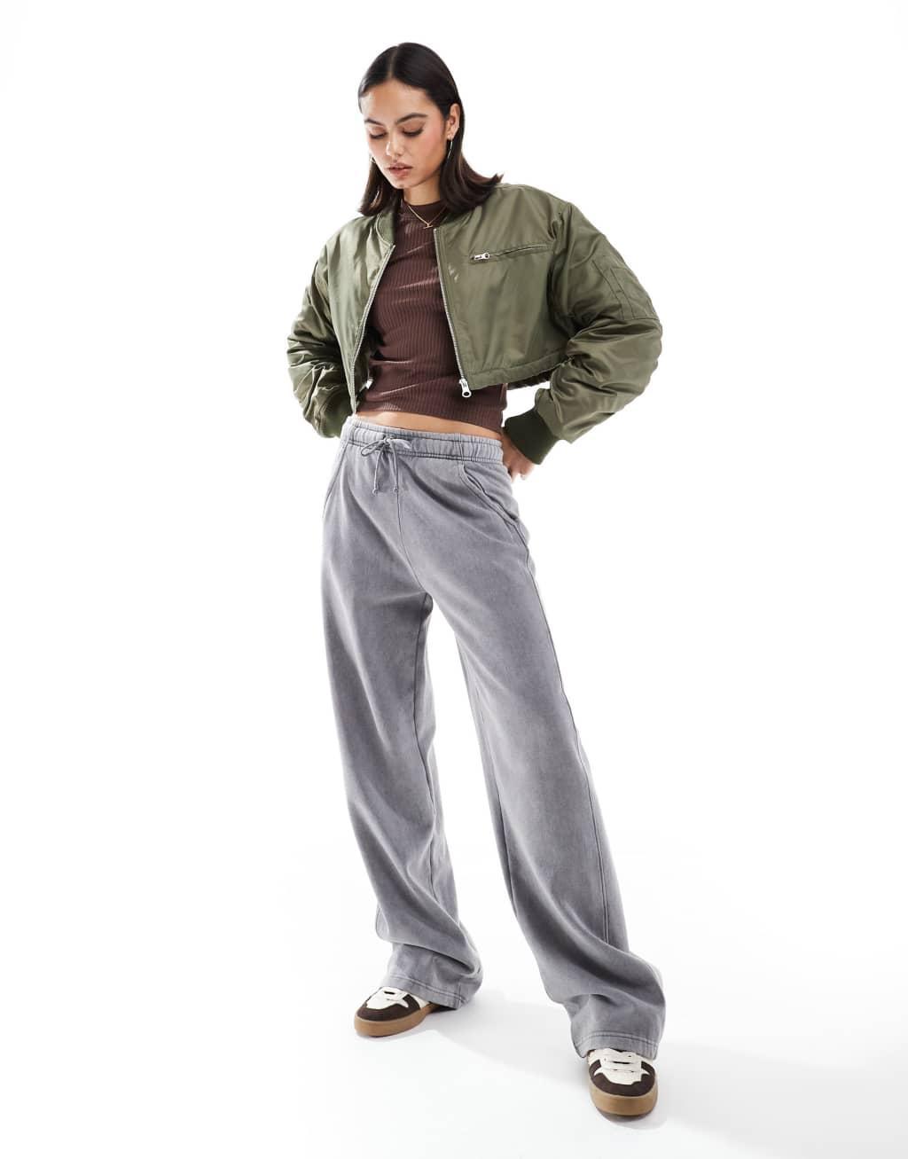 Pull&Bear wide leg sweatpants in acid washed gray Product Image