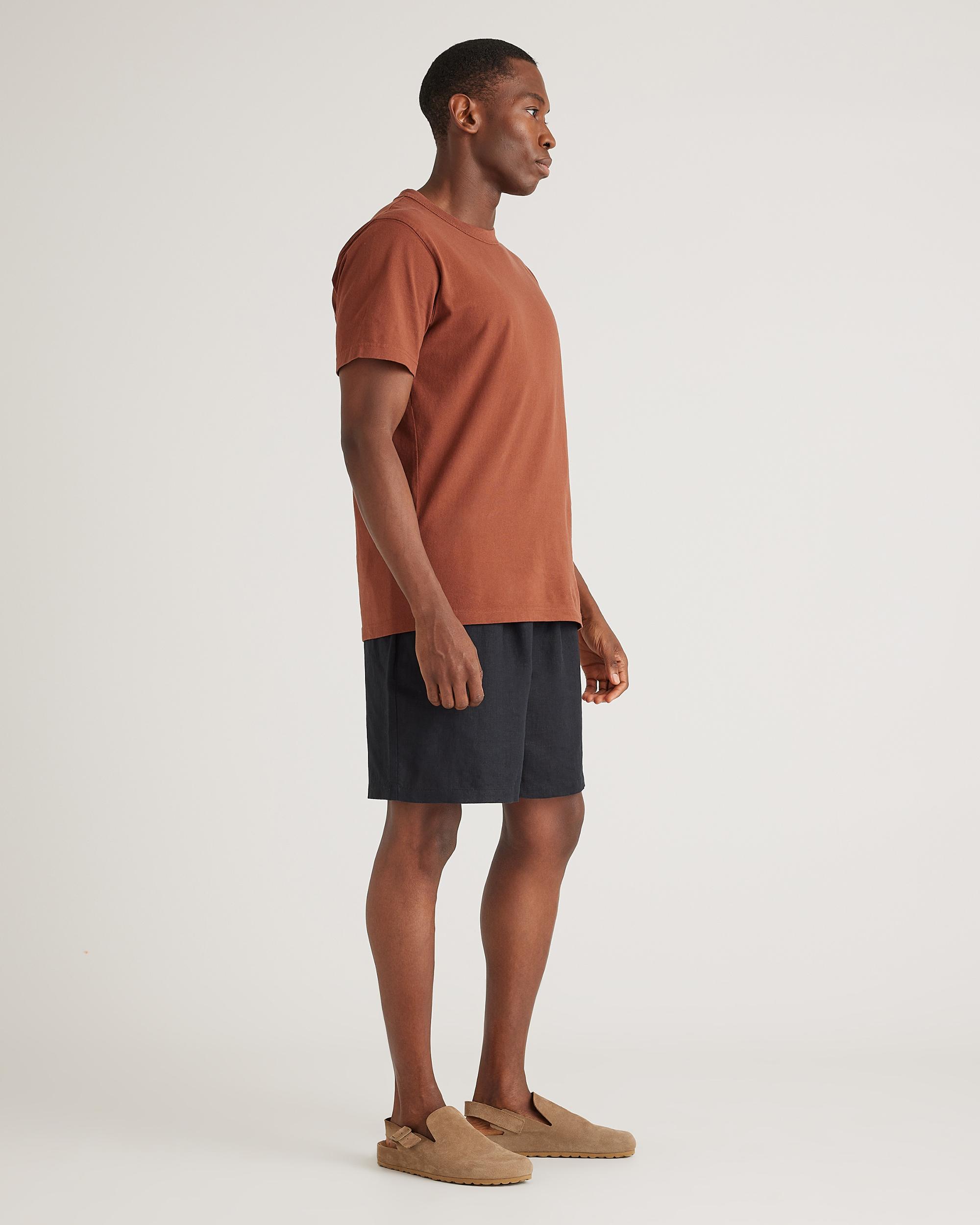 Quince | Men's 100% European 8" Linen Shorts Product Image