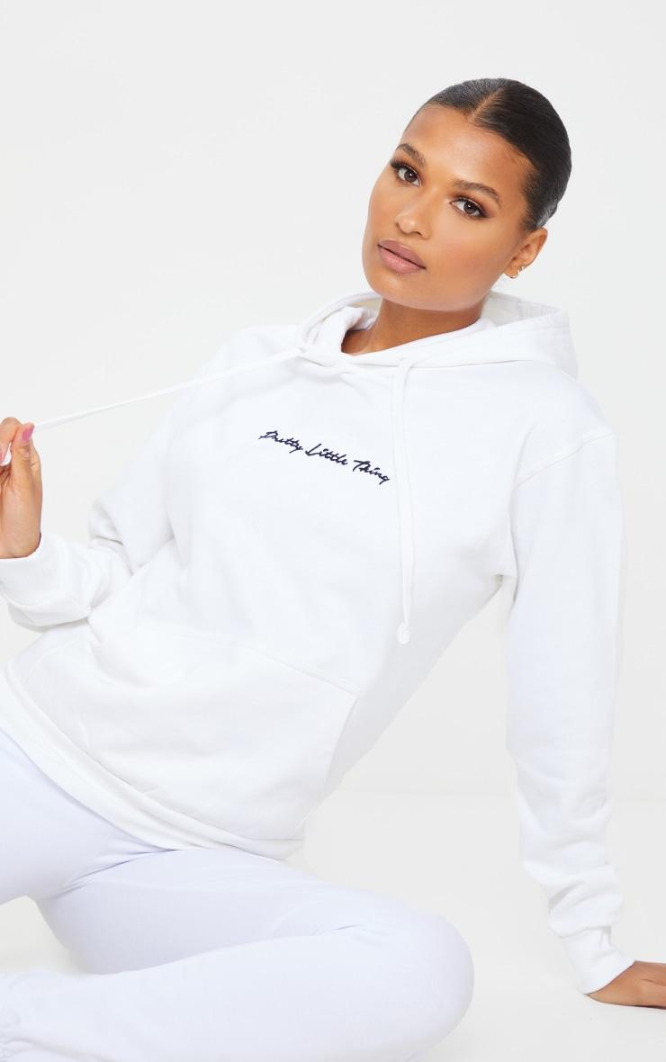 PRETTYLITTLETHING White Oversized Sweat Basic Hoodie Product Image