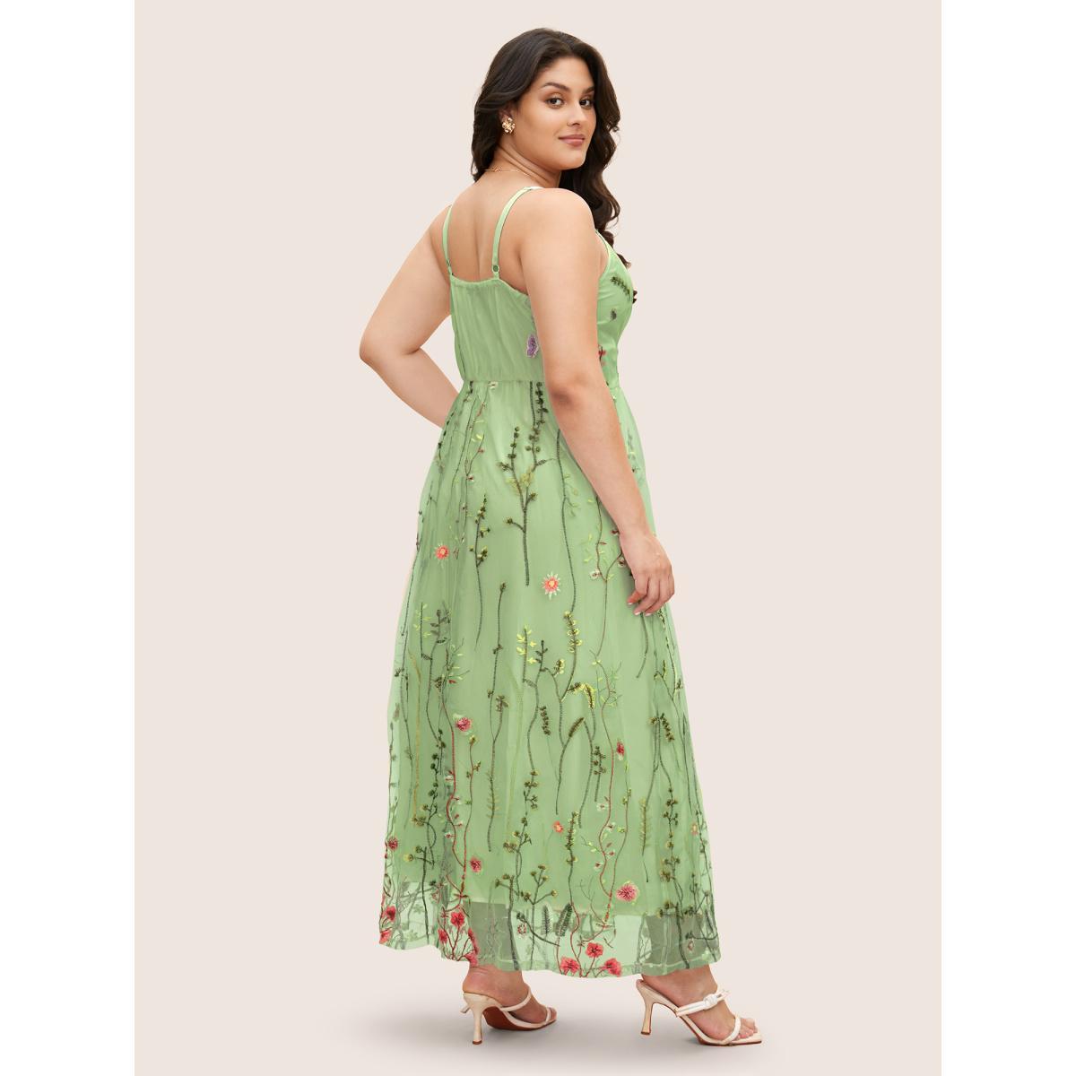 Plus Size U Neck Floral Embroidered Mesh Cami Dress Greenbean Women Formal U-neck Sleeveless Curvy BloomChic 10/M Product Image