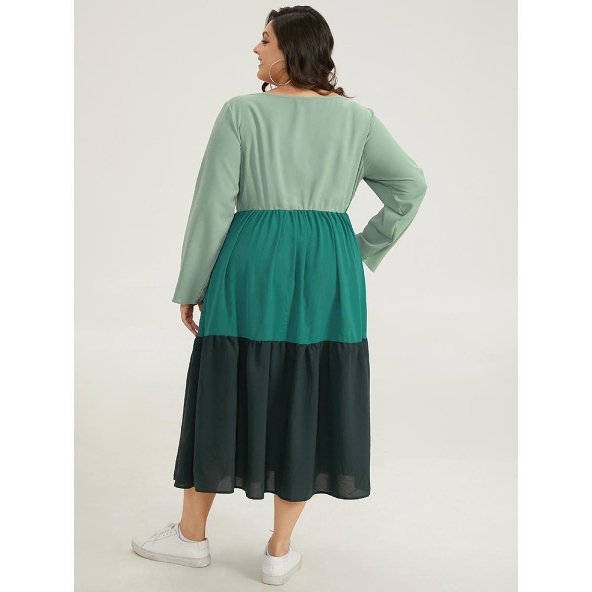 Plus Size Colorblock Contrast Keyhole Layered Hem Dress Mint Women Casual Plain Keyhole Cut-Out Long Sleeve Curvy Midi Dress BloomChic 10/M Product Image
