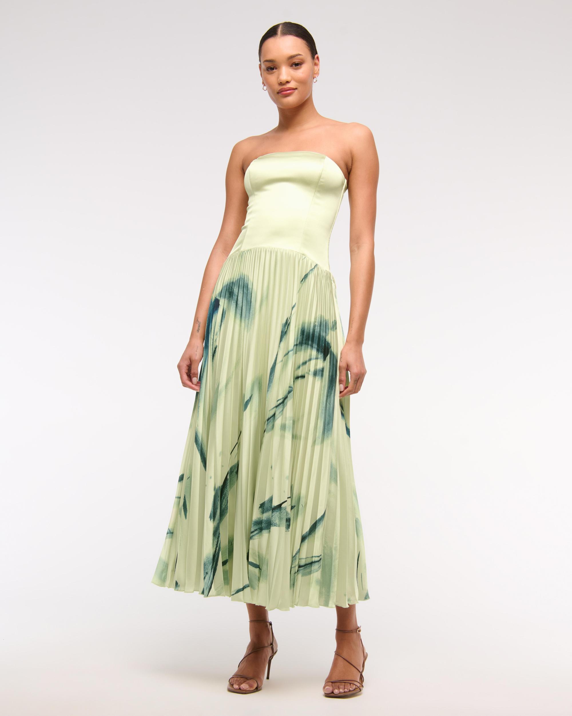 The A&F Giselle Drop-Waist Maxi Dress Product Image