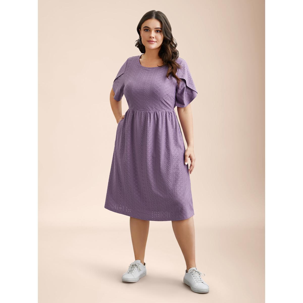 Plus Size Textured Plain Petal Sleeve Pockets Midi Dress Mauve Women Casual Petal edge Round Neck Short sleeve Curvy BloomChic 18-20/2X Product Image