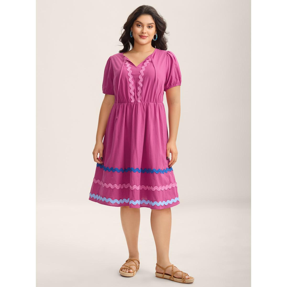 Plus Size Pure Cotton Stretchy Waist Ribbon Midi Dress RedViolet Women V-neck Short sleeve Curvy BloomChic 10/M Product Image