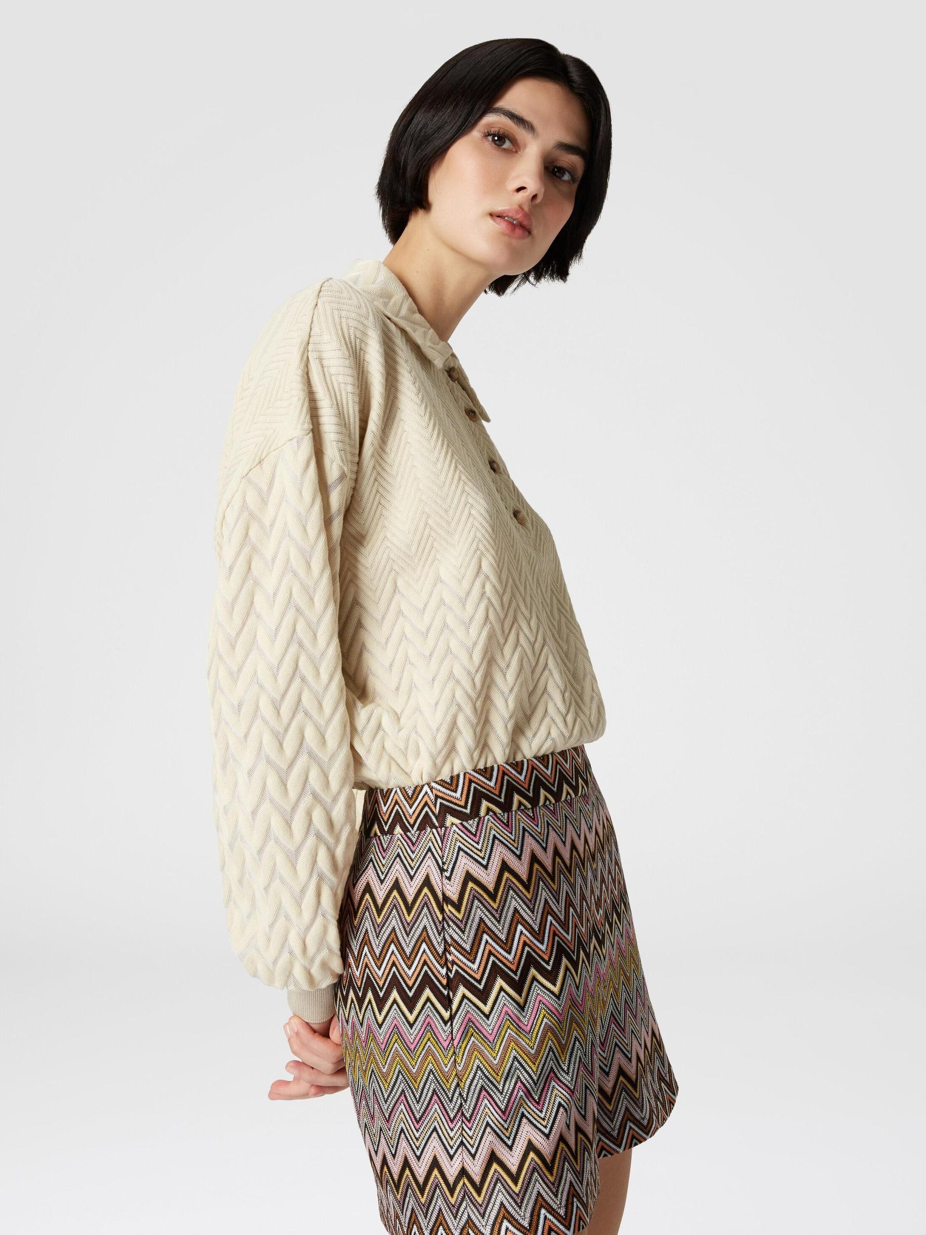 Long-sleeved polo shirt with tone-on-tone chevron Product Image