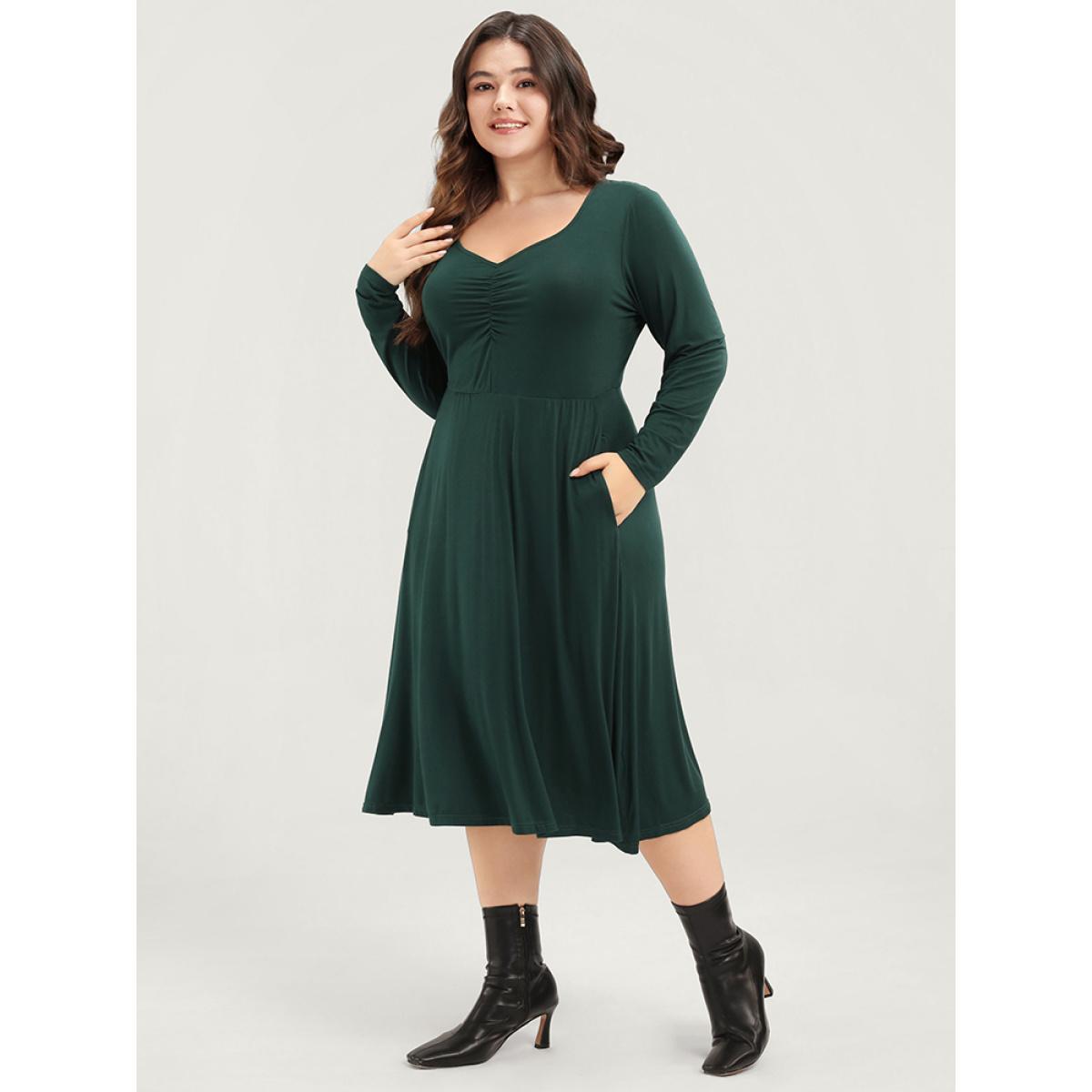 Plus Size Solid Pocket Gathered V Neck Midi Dress Without Belt ArmyGreen Women Elegant Gathered V-neck Long Sleeve Curvy Midi Dress BloomChic 26/4X Product Image