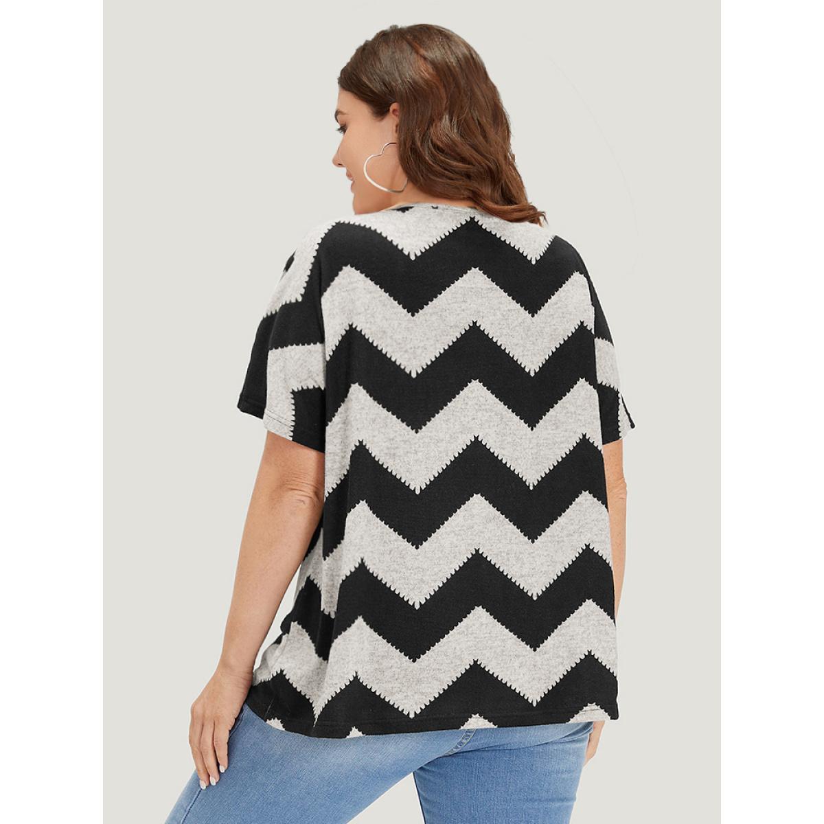 Plus Size Striped Zipper Batwing Sleeve T-shirt White Women Casual Zipper Striped V-neck Dailywear T-shirts BloomChic 12/L Product Image