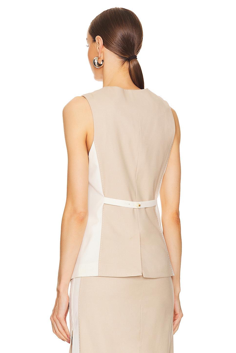 Vest REMAIN Product Image