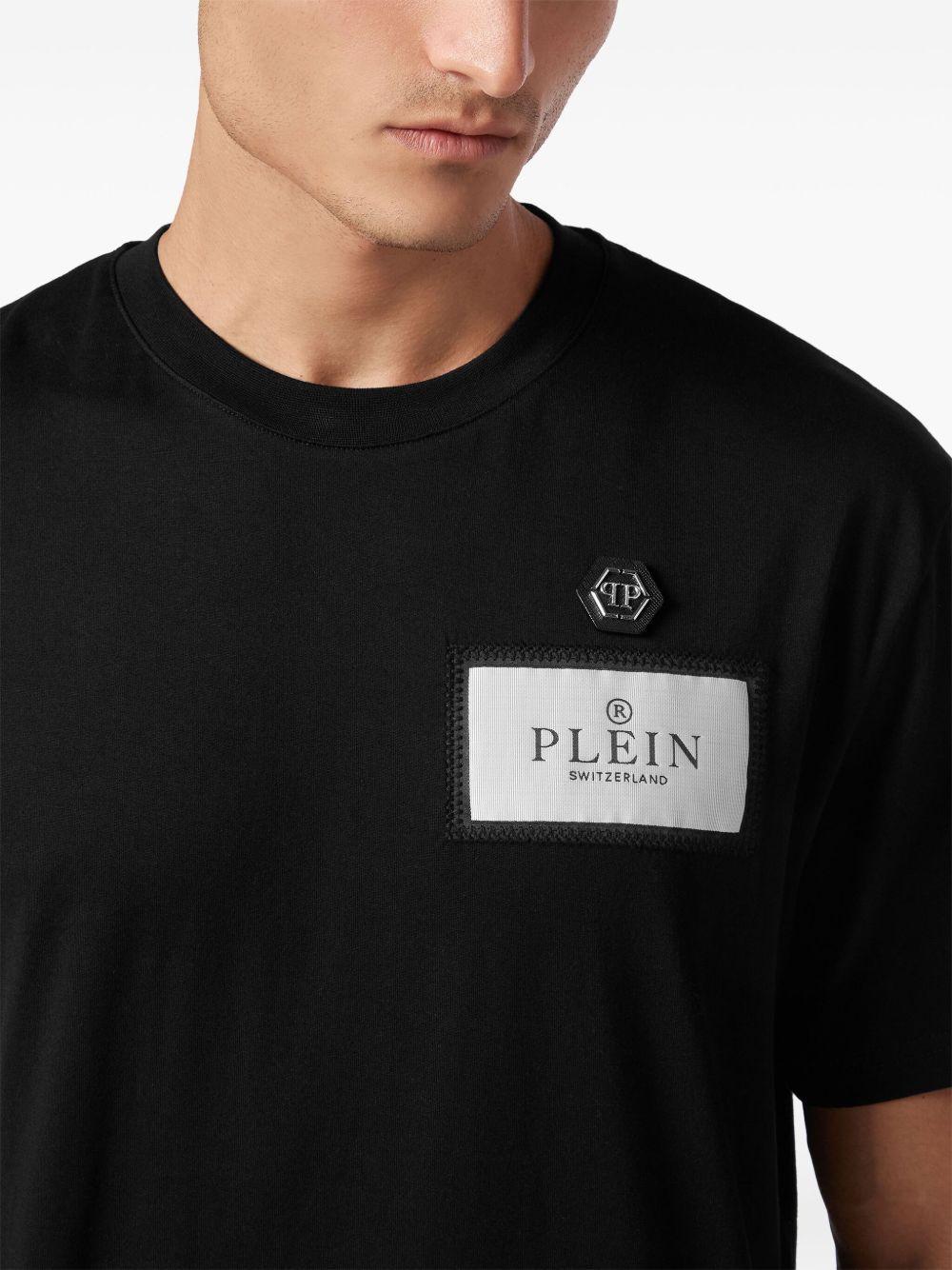 patch-detail T-shirt Product Image