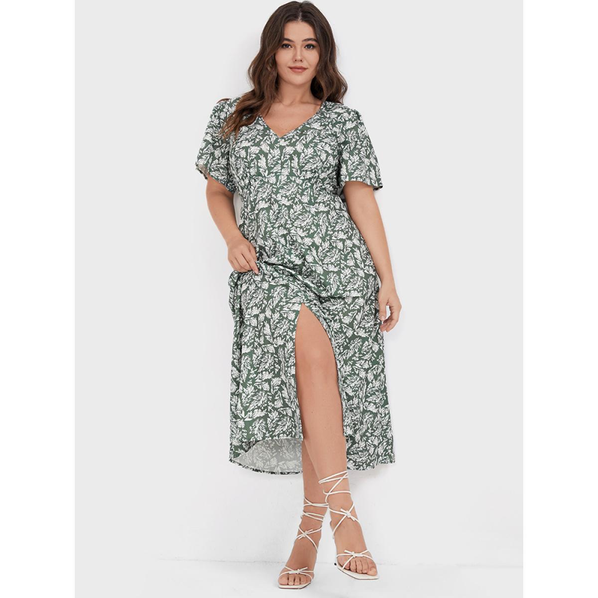 Plus Size Plants Printed V Neck Ruffles Split Midi Dress Green Women Casual Square Neck Short sleeve Curvy Midi Dress BloomChic 18-20/2X Product Image