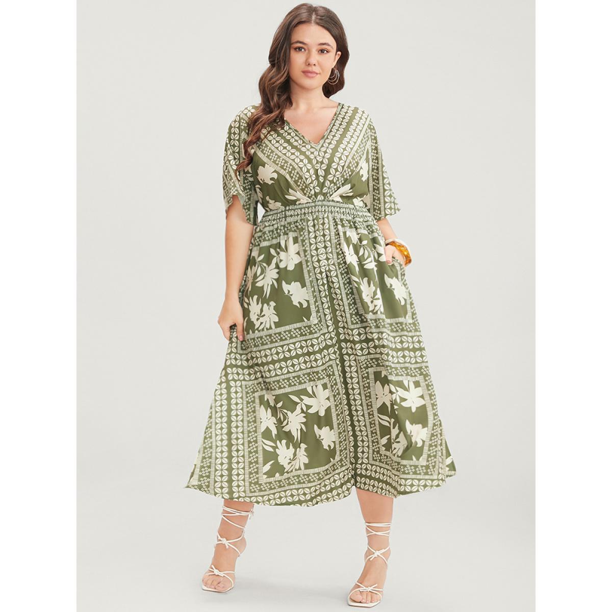 Plus Size Floral Print Ruffles V Neck Shirred Pocket Split Hem Dress Mint Women Vacation Pocket V-neck Short sleeve Curvy Midi Dress BloomChic 12/L Product Image
