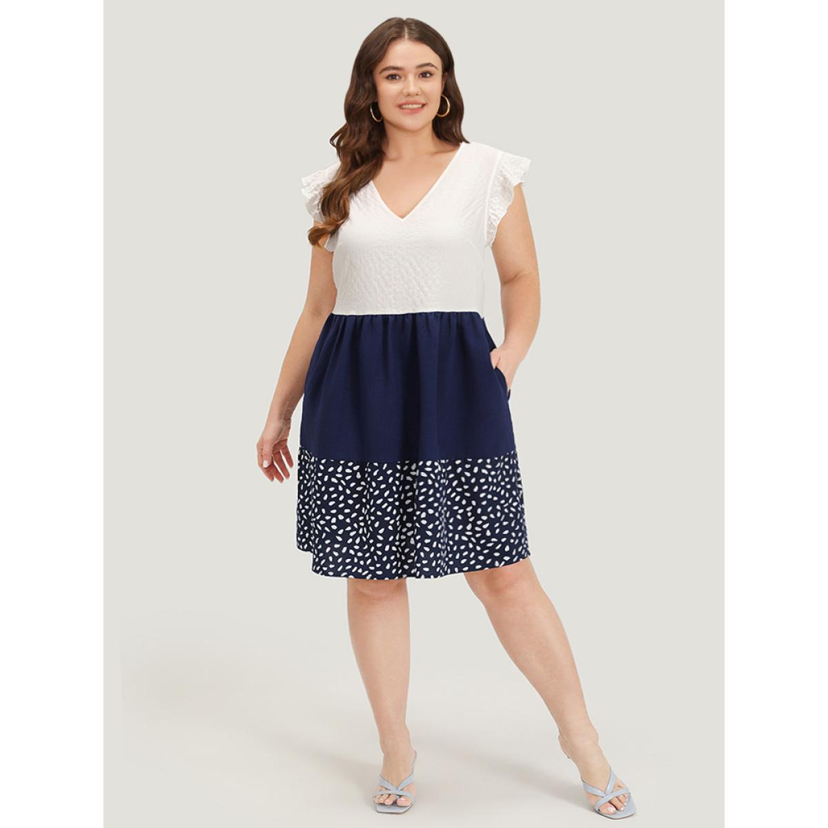 Plus Size Water Drop Print Patchwork Ruffle Cap Sleeve Pocket Dress DarkBlue Women Elegant Contrast V-neck Cap Sleeve Curvy Knee Dress BloomChic 28/5X Product Image