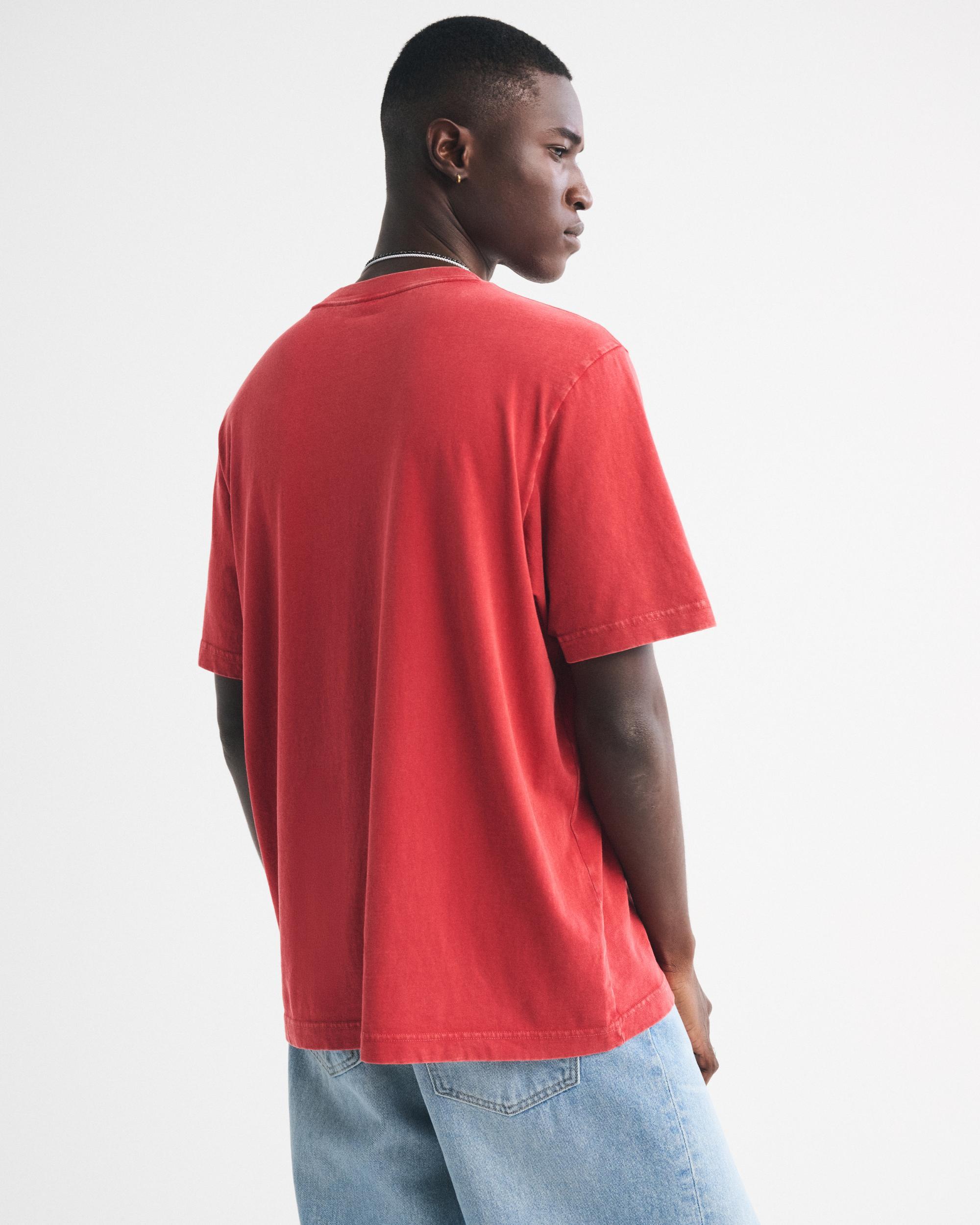 San Francisco 49ers Vintage-Inspired Graphic Tee Product Image