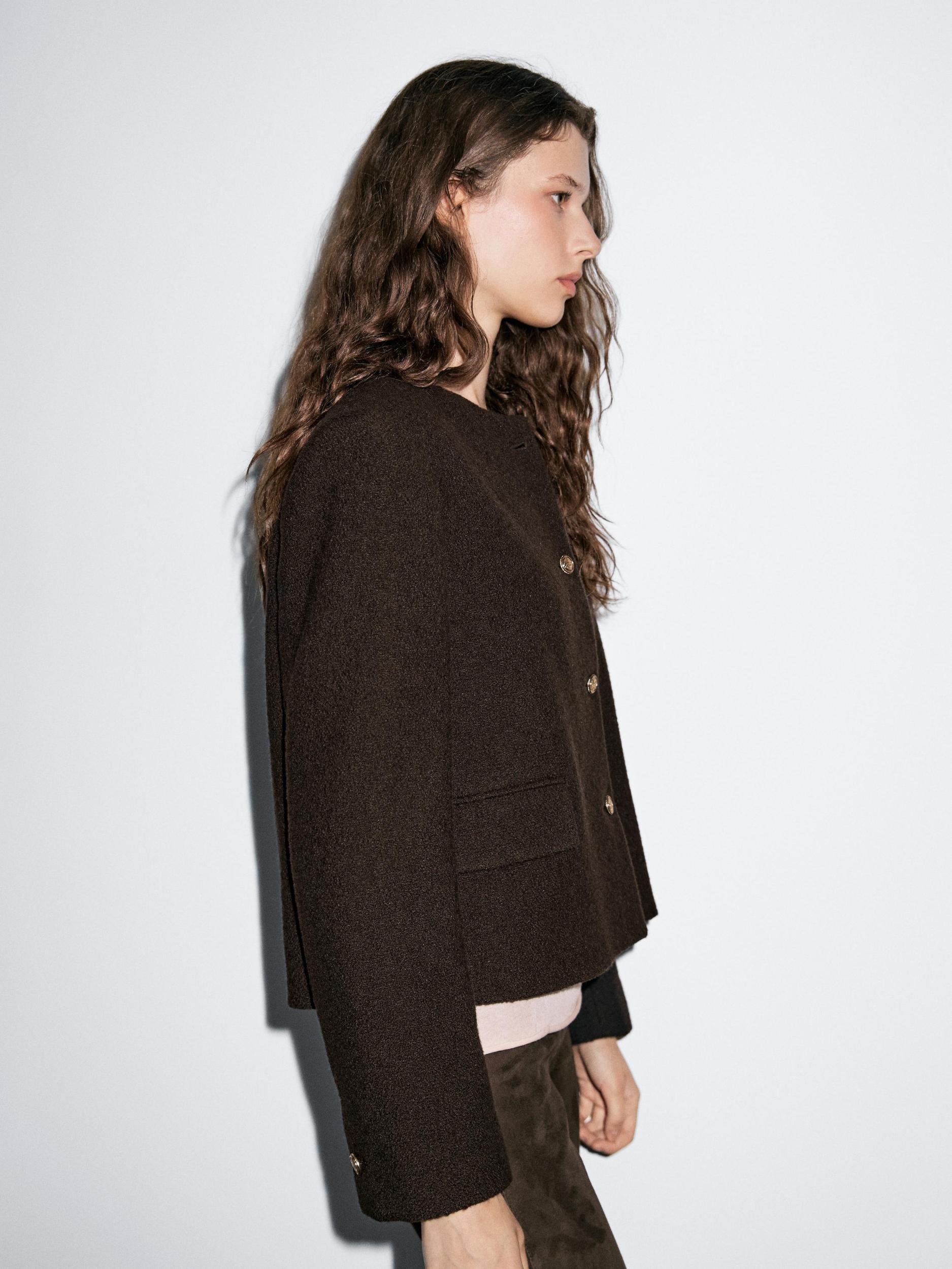 Cropped jacket with buttons Product Image