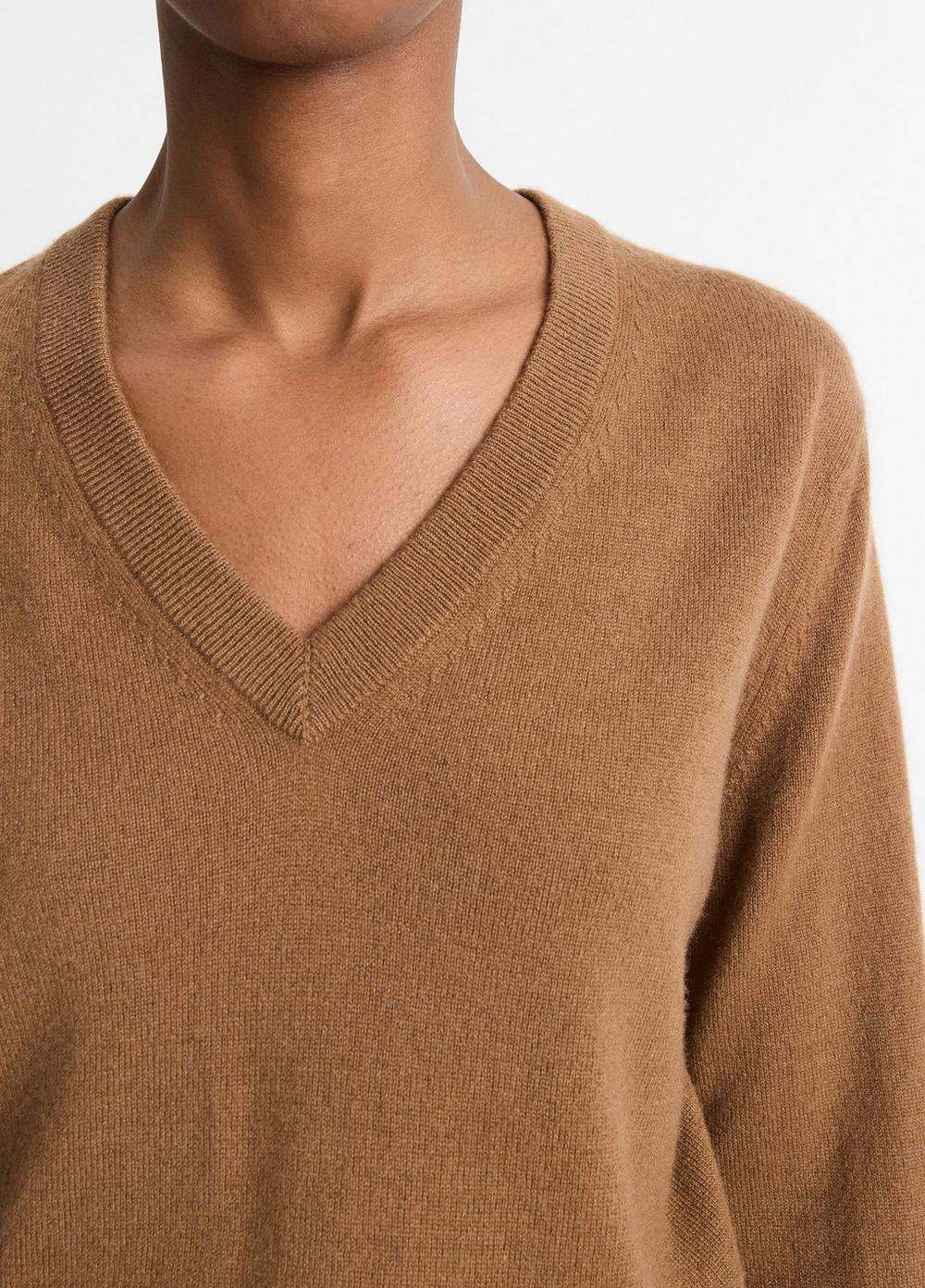 Womens Cashmere Casual V-Neck Sweater, Almond, Size XL Vince Product Image