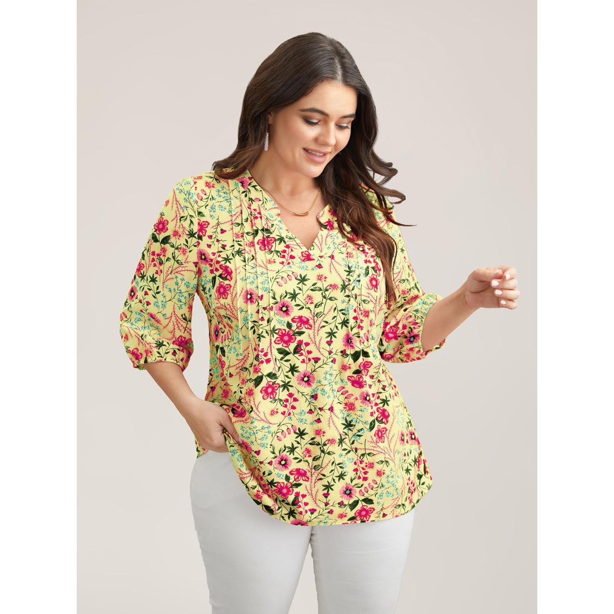 Plus Size Lightyellow Floral Print Notched Collar Shirt Women Elegant Elbow-length sleeve Notched collar Everyday Blouses BloomChic 14-16/1X Product Image