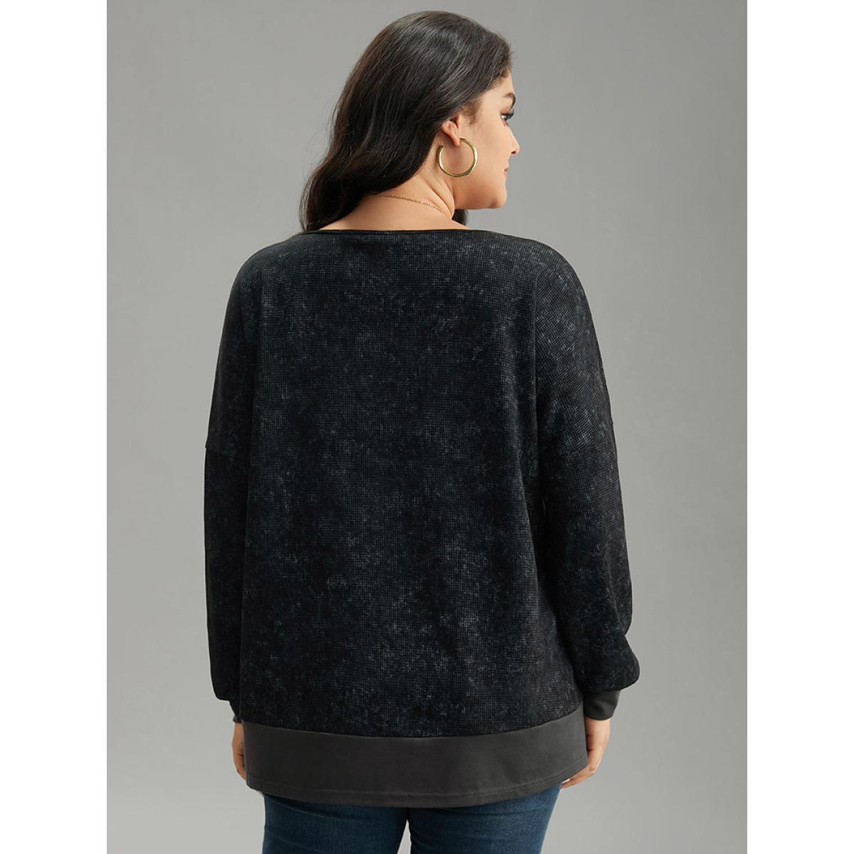 Plus Size Colorblock Waffle Knit Patchwork T-shirt DimGray Women Casual Waffle Knit Patchwork Round Neck Dailywear T-shirts BloomChic 28/5X Product Image