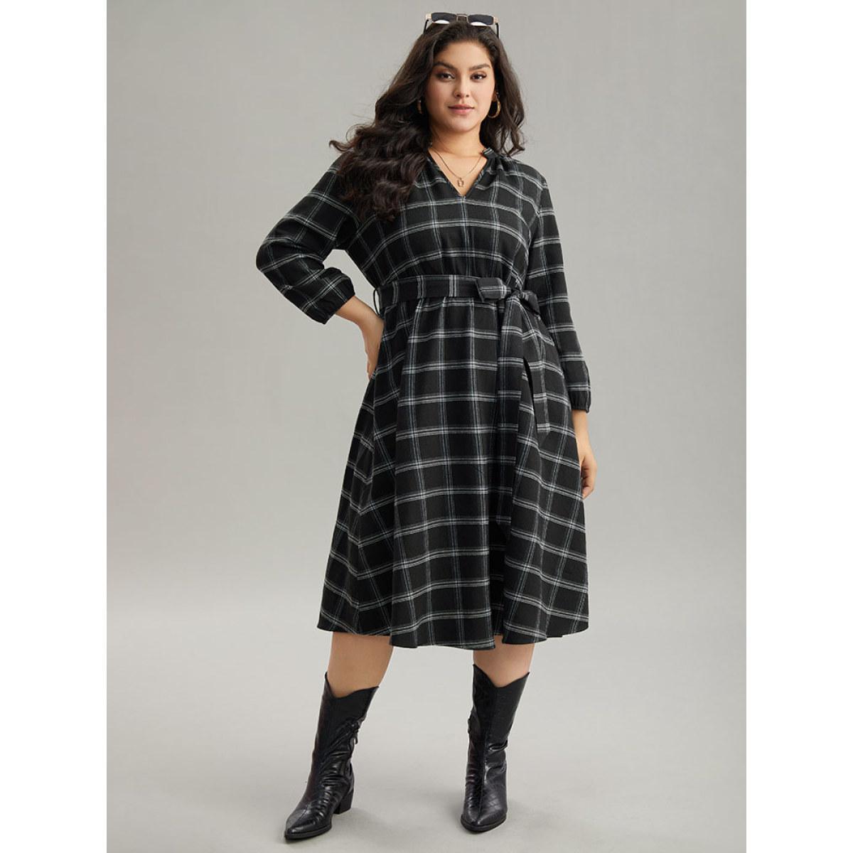 Plus Size Plaid Notched Elastic Waist Belted Dress Black Women Casual Elastic cuffs Notched collar Elbow-length sleeve Curvy Midi Dress BloomChic 12/L Product Image